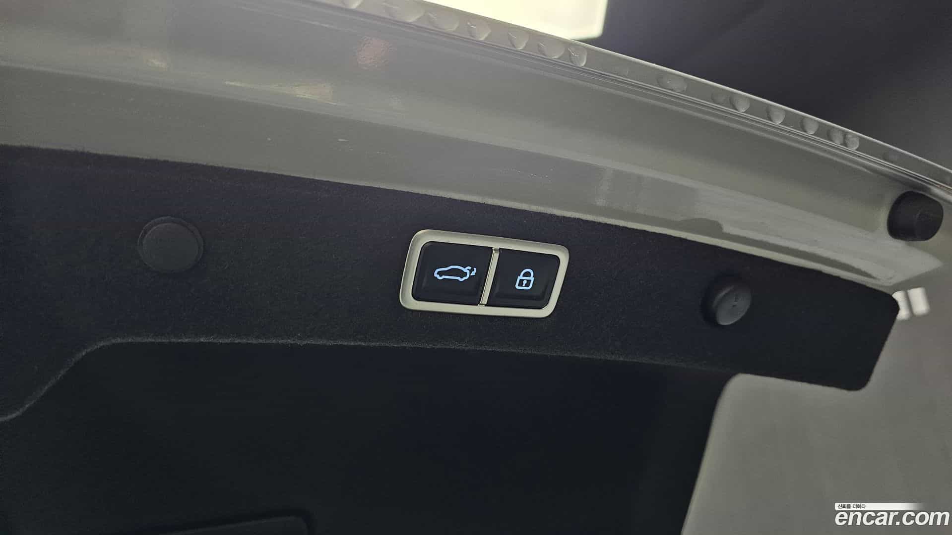 Grandeur Hyundai 2023.8-OPTION-024