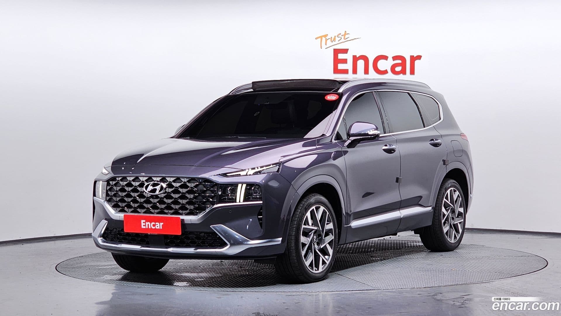 Main__Slider__Photo:Santafe Hyundai 2021.2-0