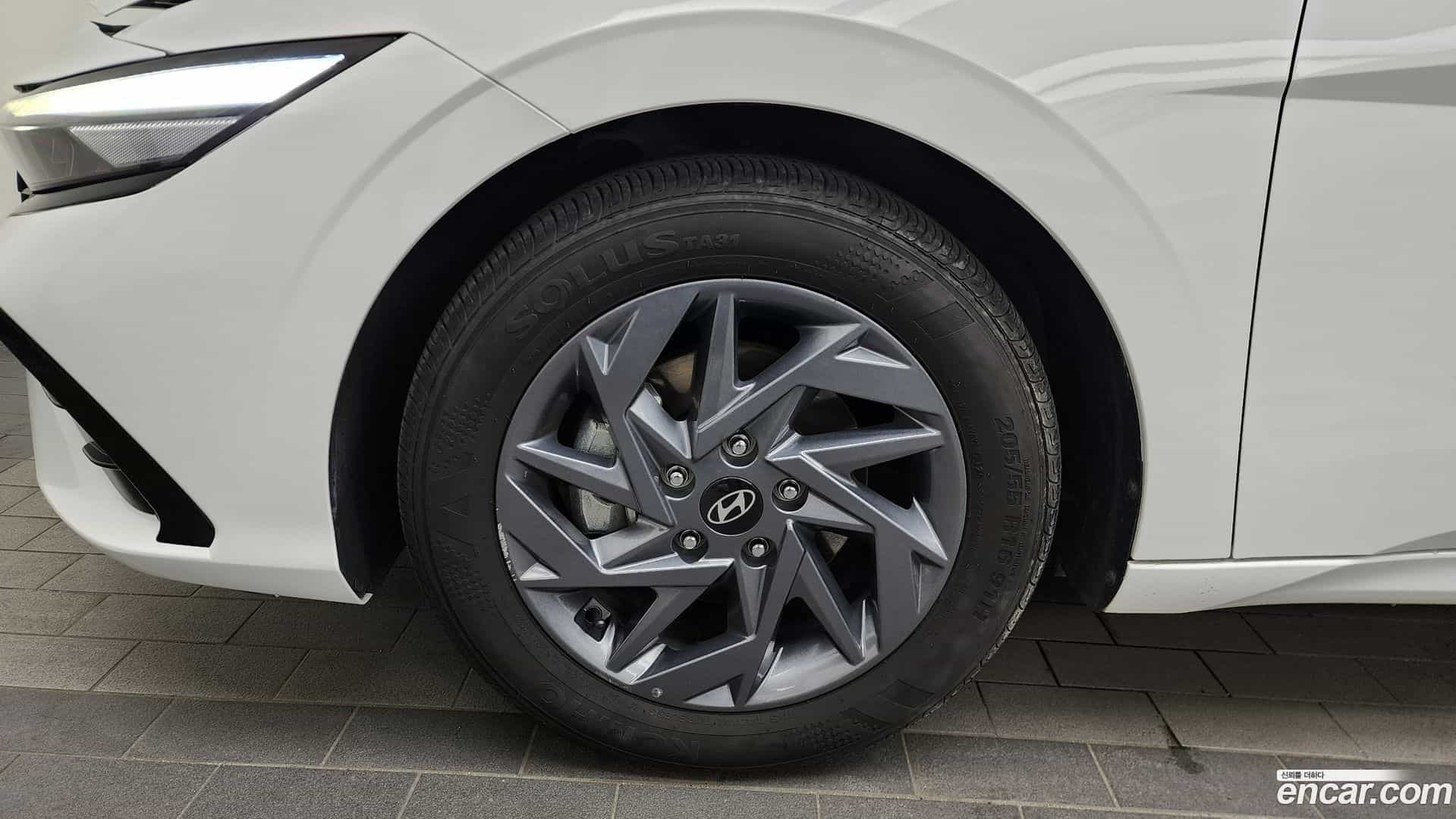 AVANTE Hyundai 2023.10-OUTER-005