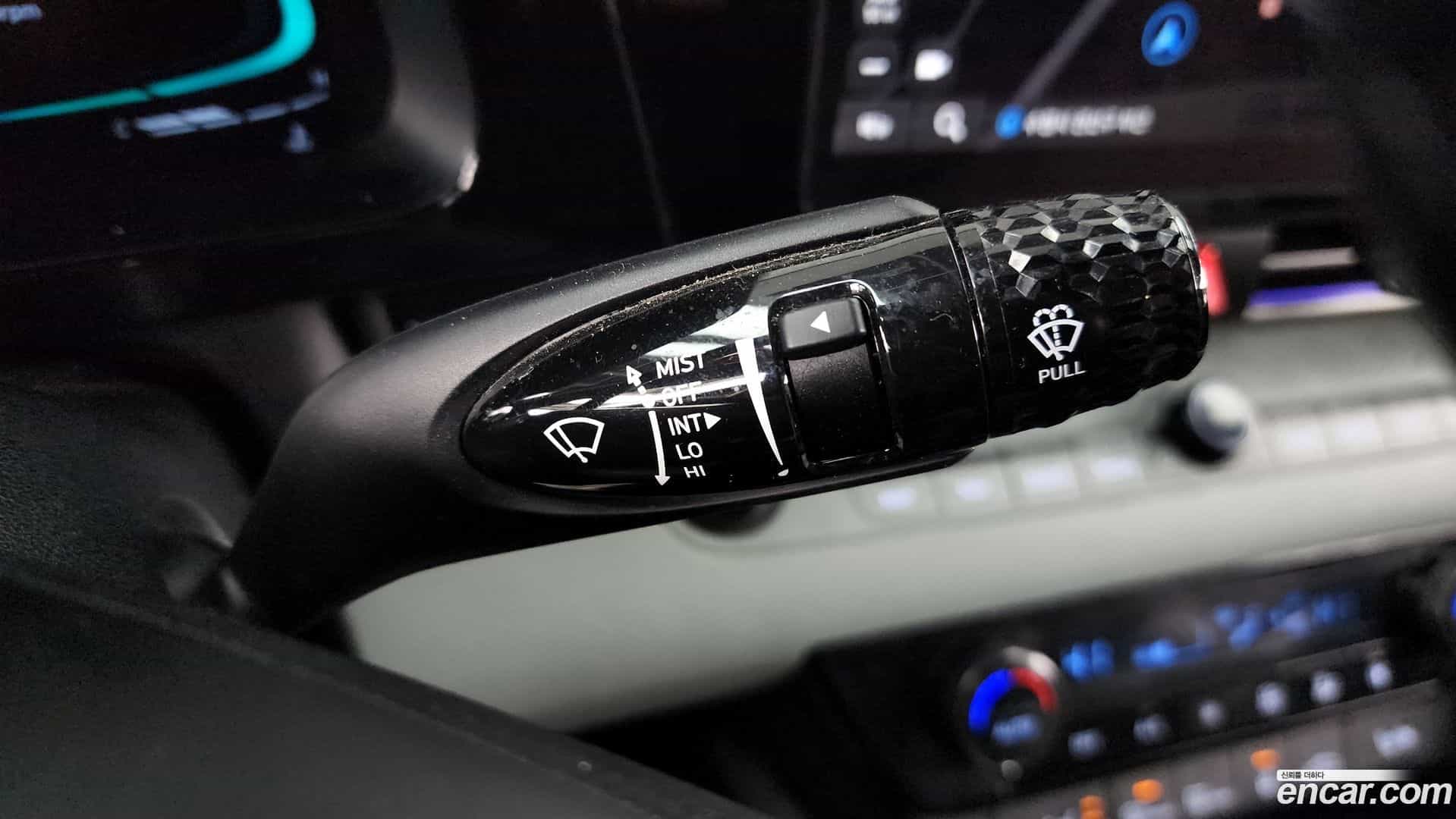 AVANTE Hyundai 2023.10-OPTION-023