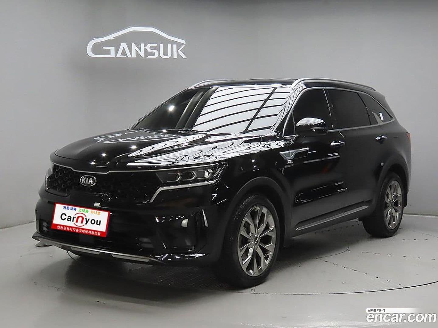 Main__Slider__Photo:Sorento Kia 2021.2-0