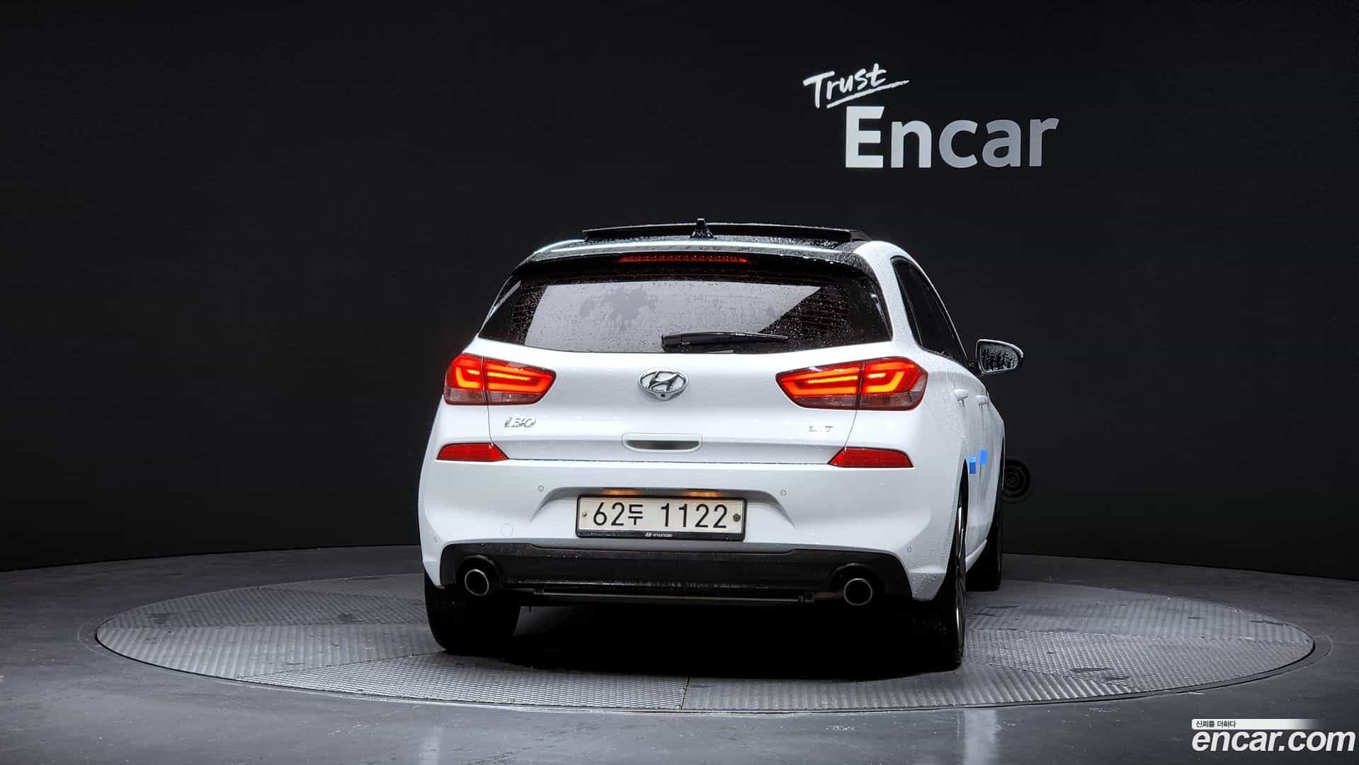 i30 Hyundai 2017.2-OUTER-004