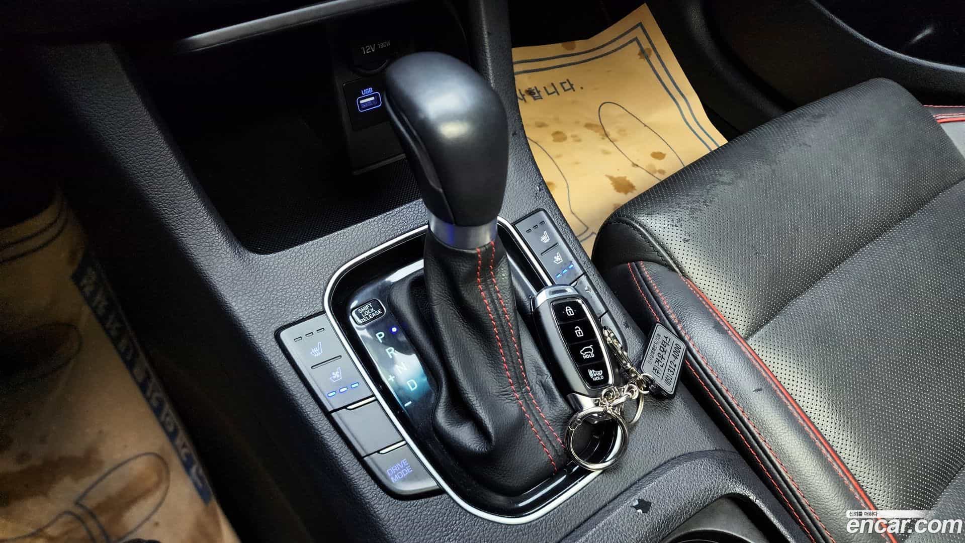i30 Hyundai 2017.2-INNER-009