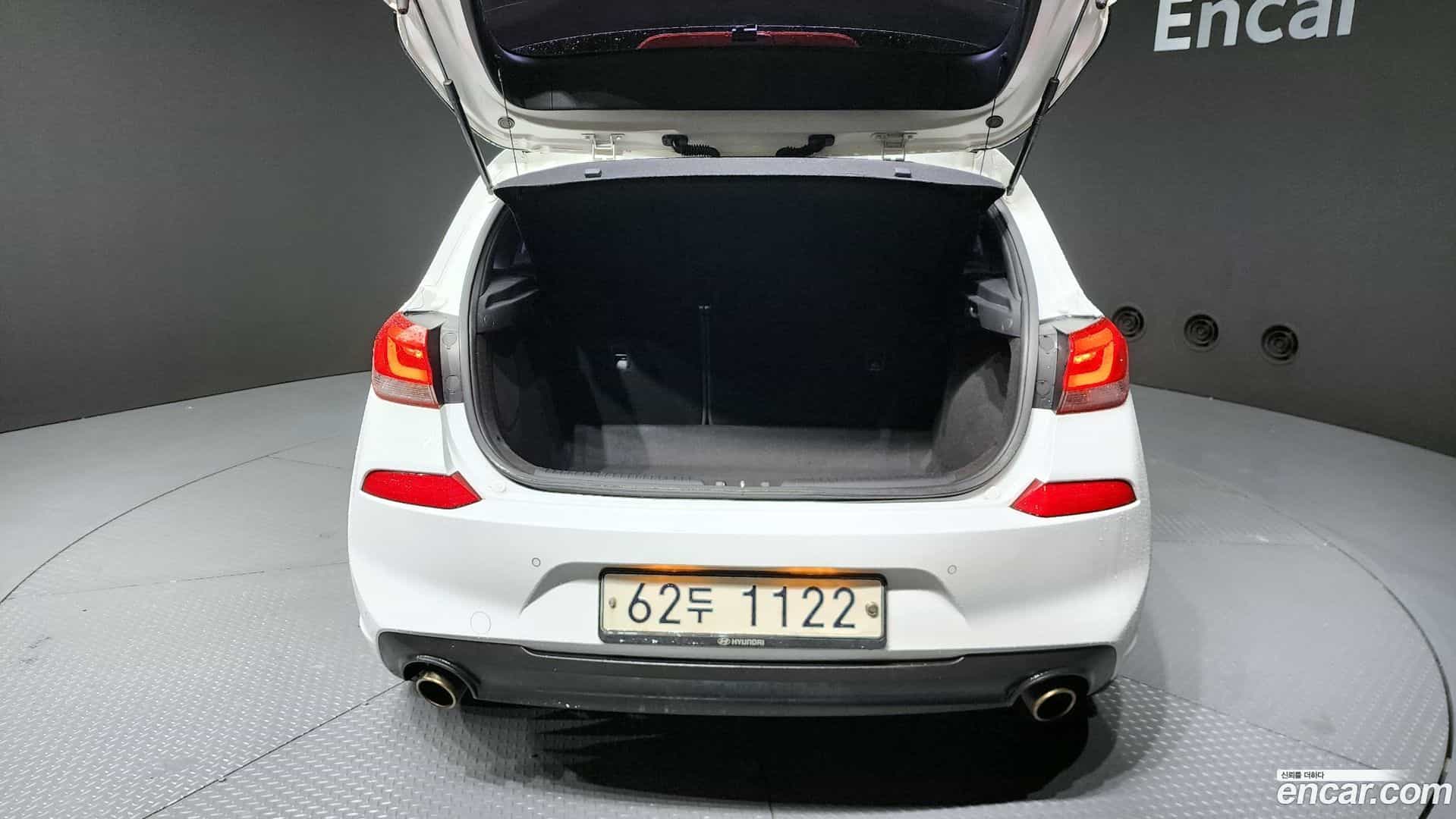 i30 Hyundai 2017.2-OPTION-017