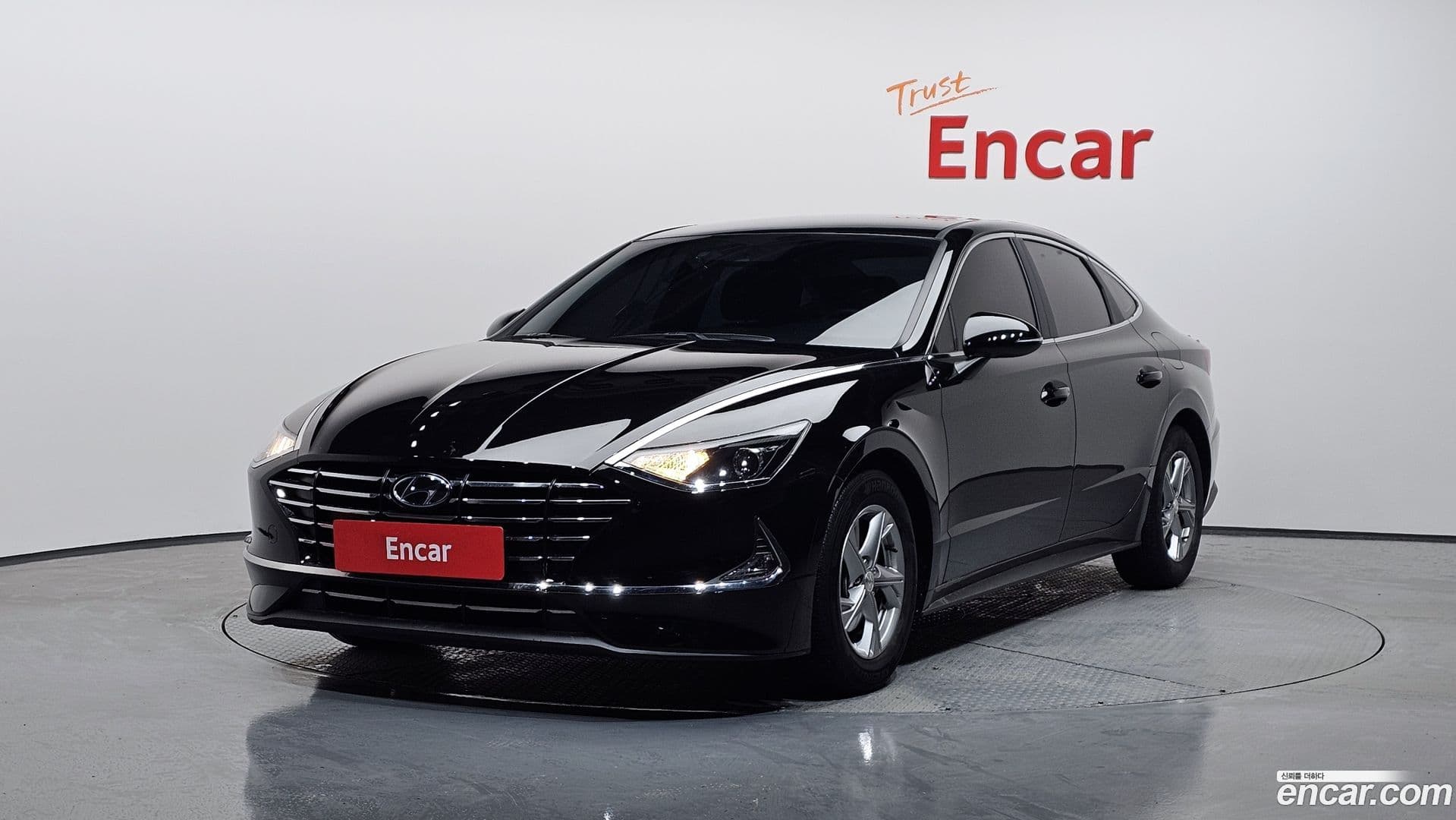 Main__Slider__Photo:Sonata Hyundai 2020.11-0