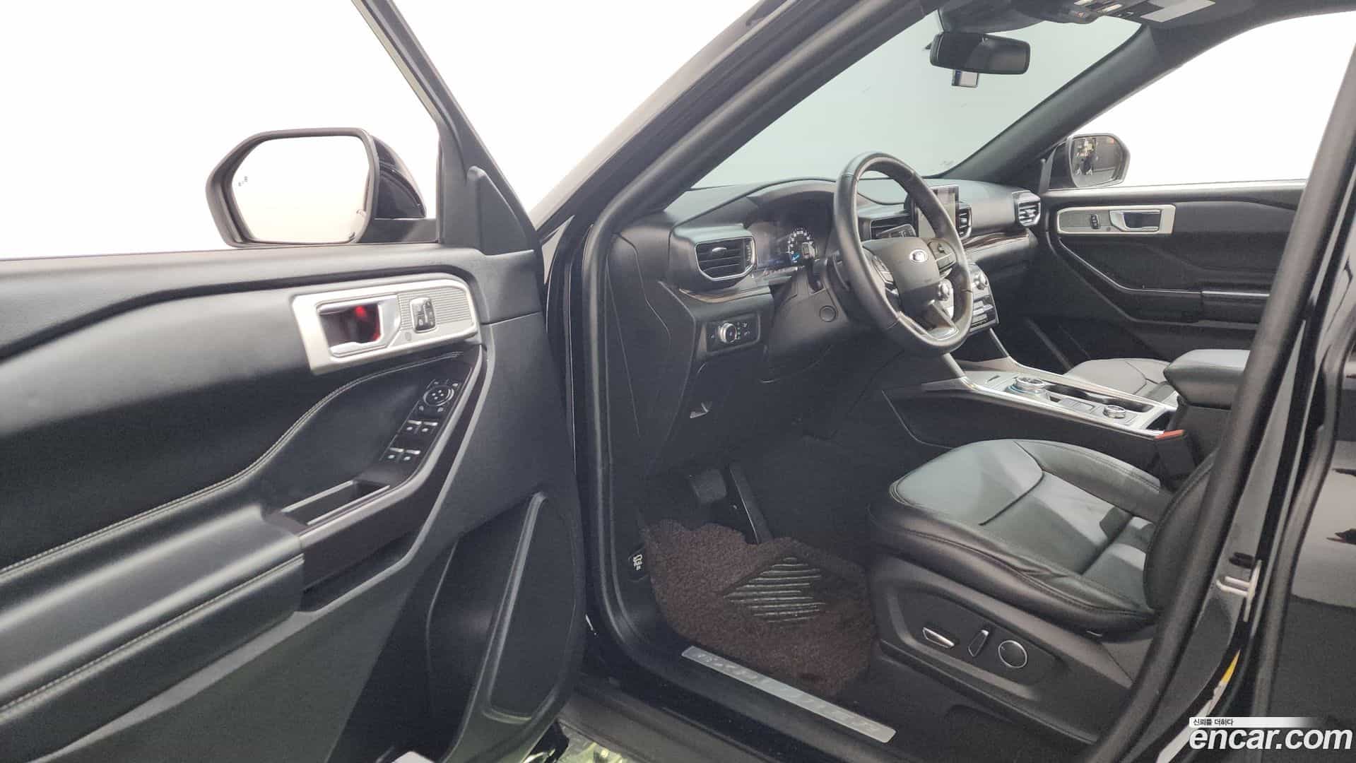Explorer Ford 2020.0-INNER-010