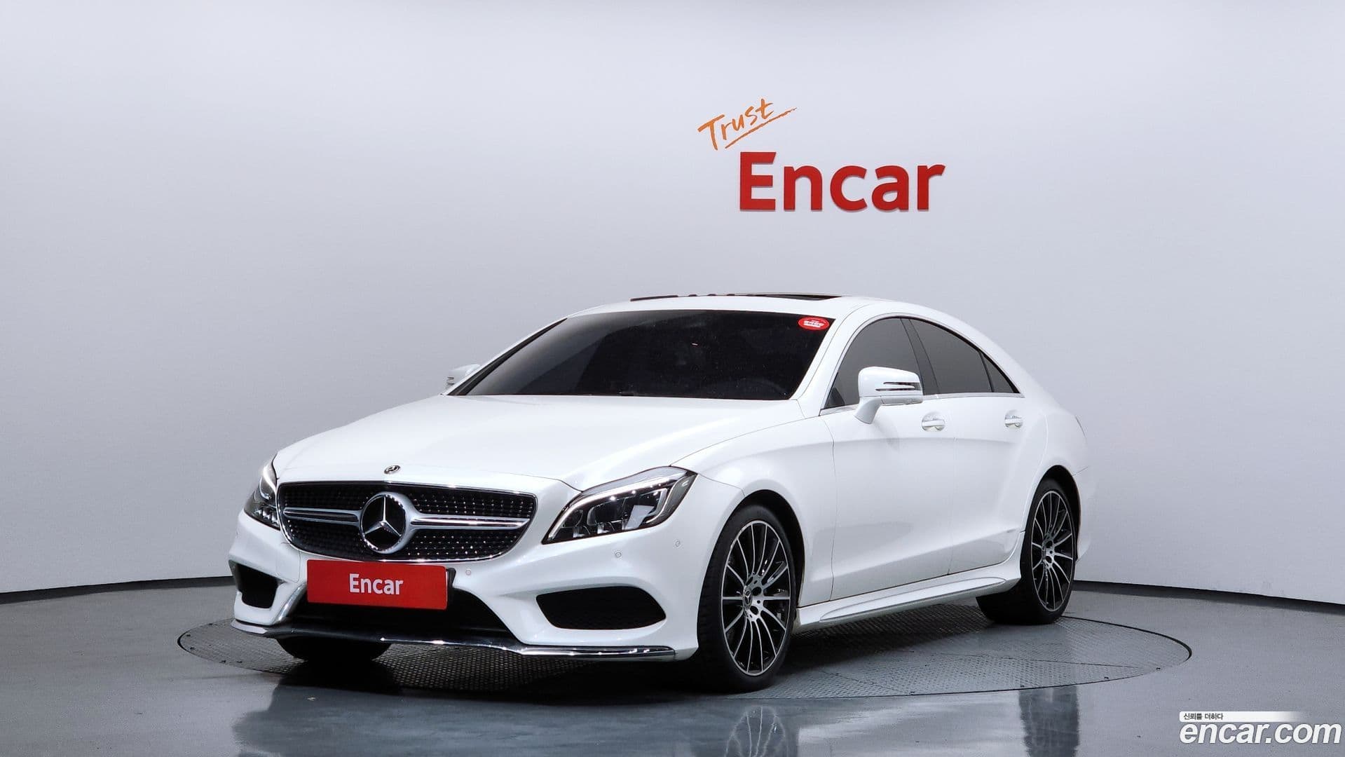 Main__Slider__Photo:CLS-Class Mercedes-Benz 2017.8-0