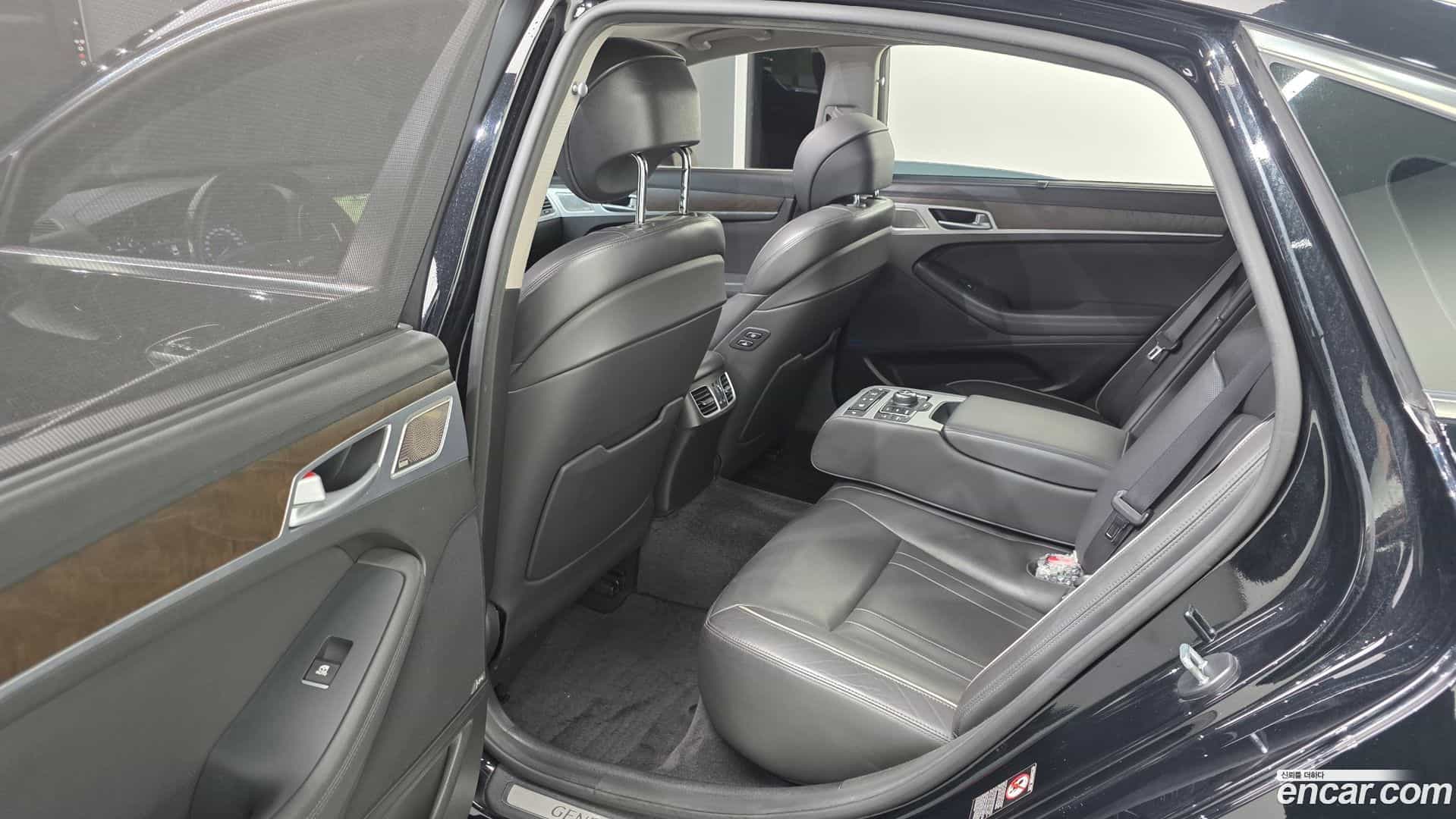 G80 Genesis 2016.7-OPTION-015