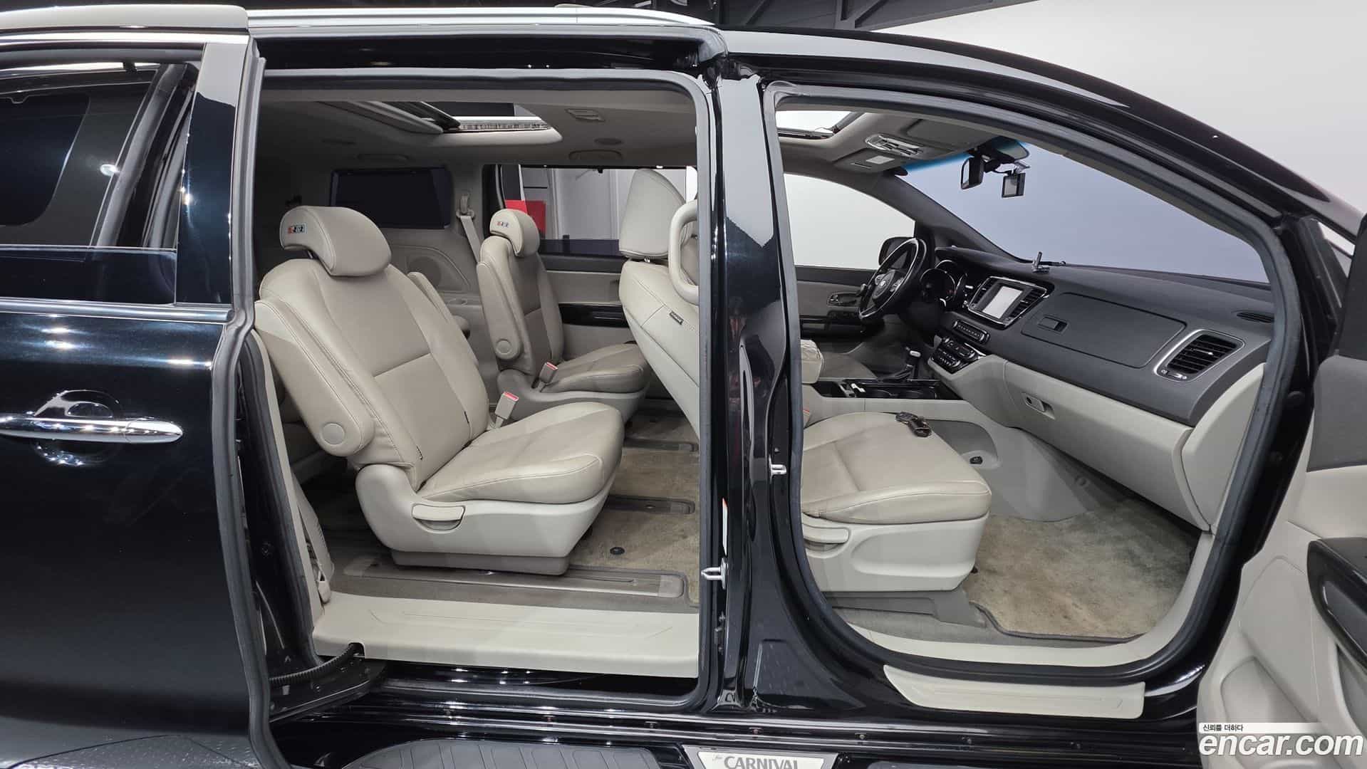 Canival Kia 2017.3-OPTION-023