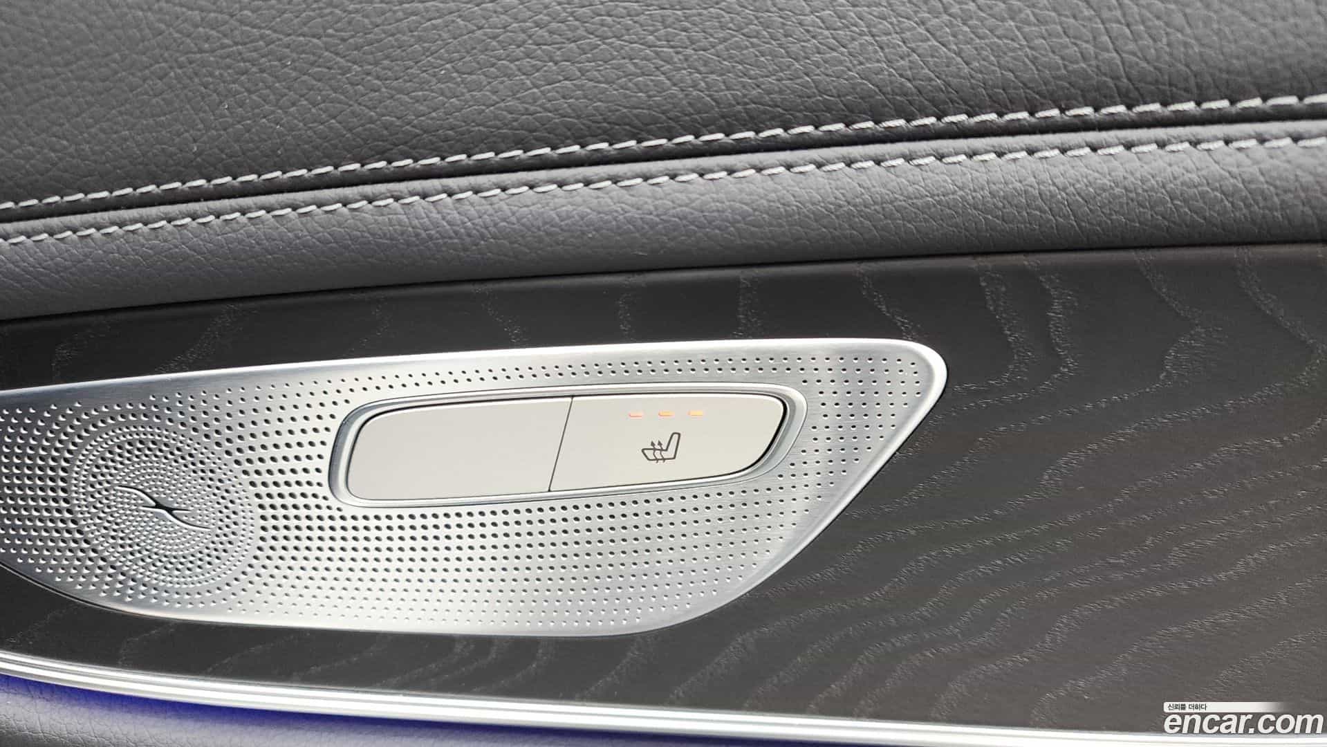 CLS-Class Mercedes-Benz 2022.11-OPTION-023
