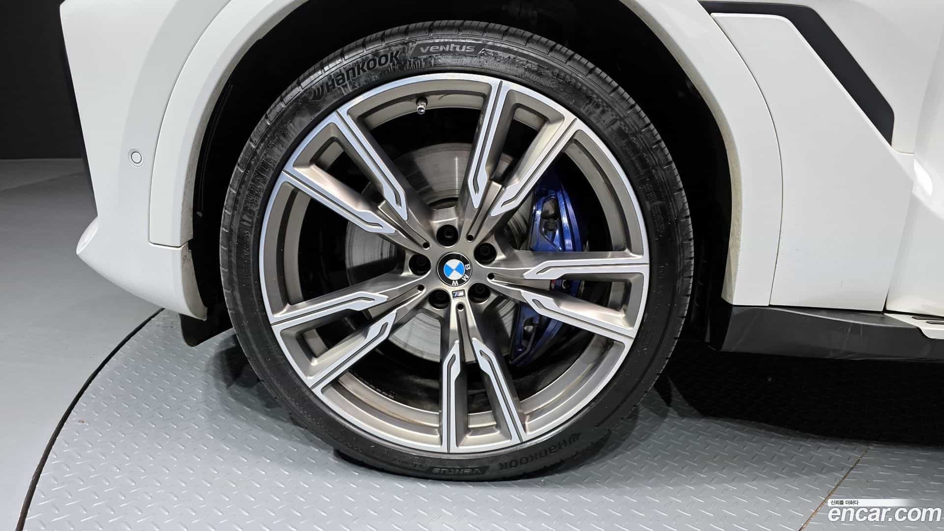X6 BMW 2020.11-OUTER-005