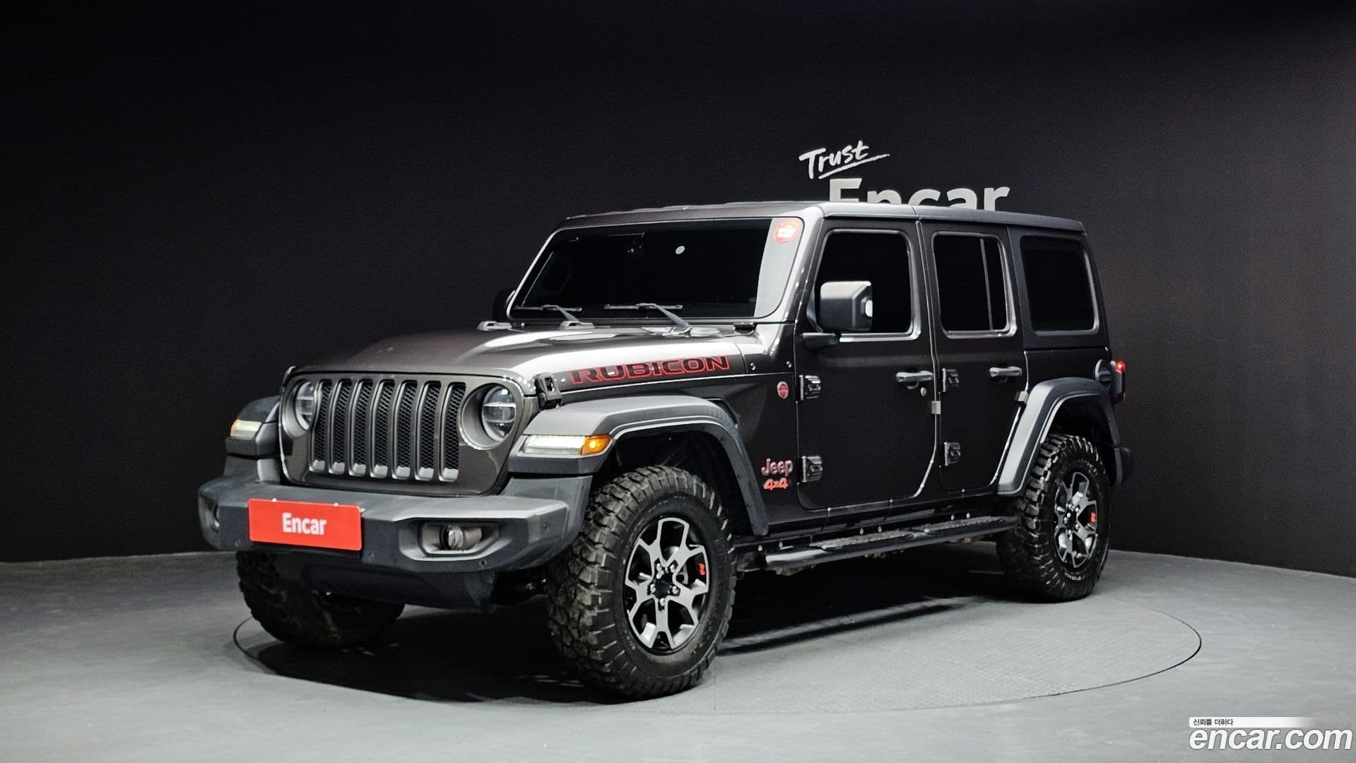 Main__Slider__Photo:Wrangler Jeep 2020.11-0