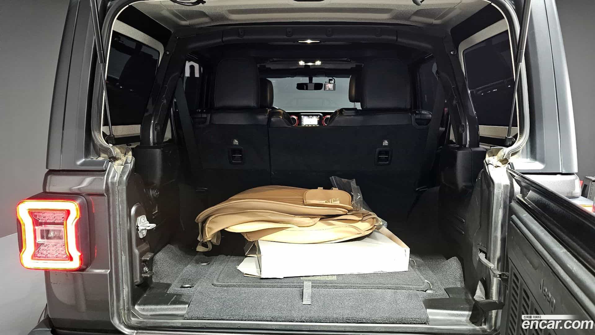 Wrangler Jeep 2020.11-OPTION-024