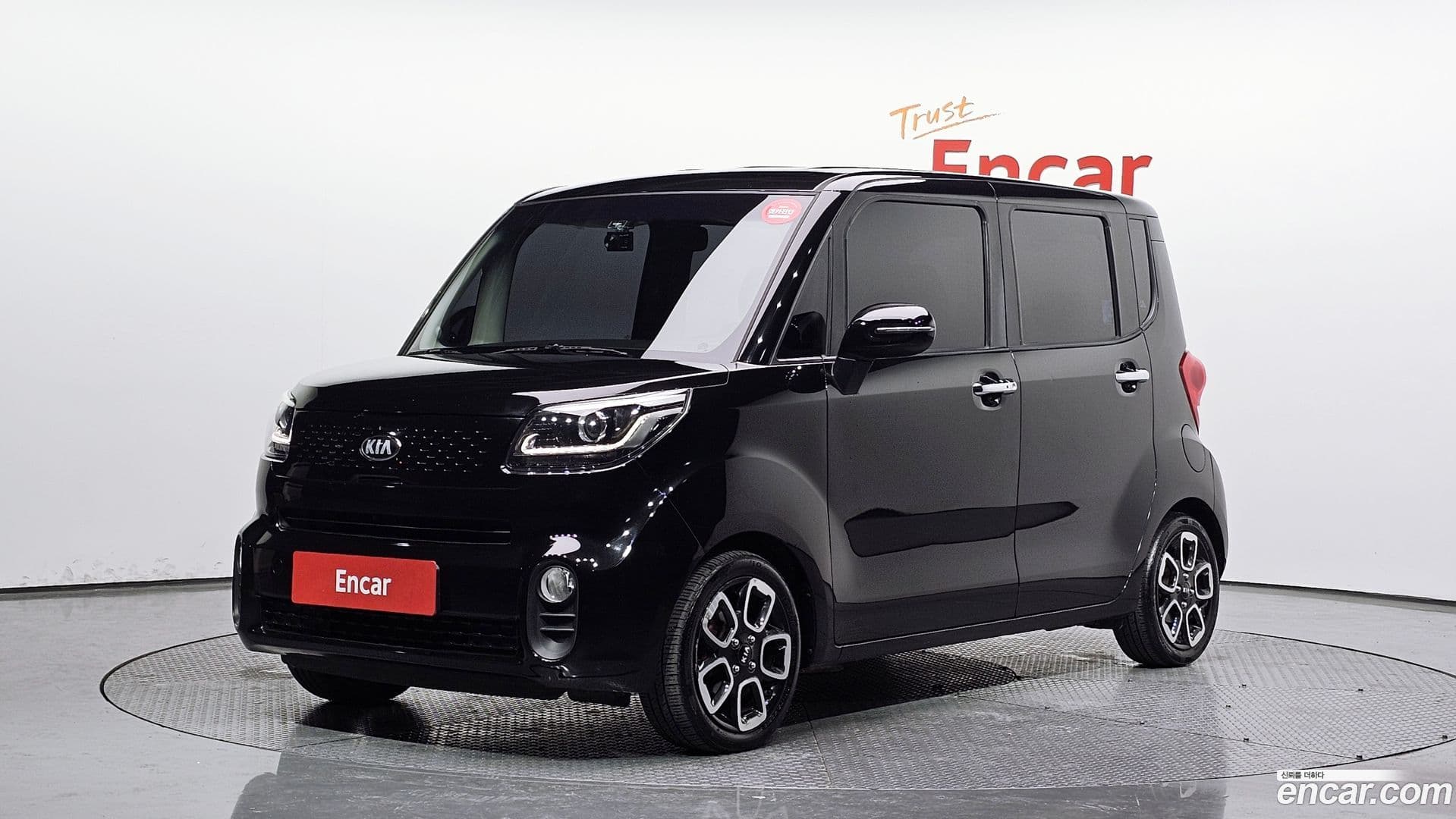 Main__Slider__Photo:RAY Kia 2018.0-0