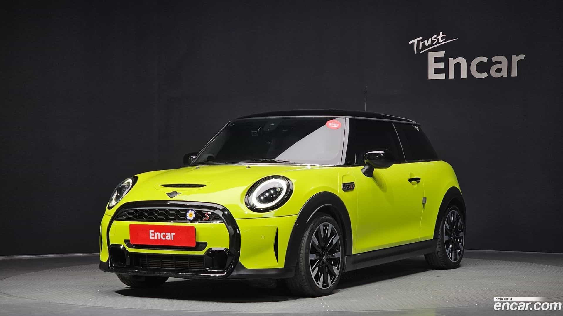 Cooper Mini 2023.2-OUTER-001