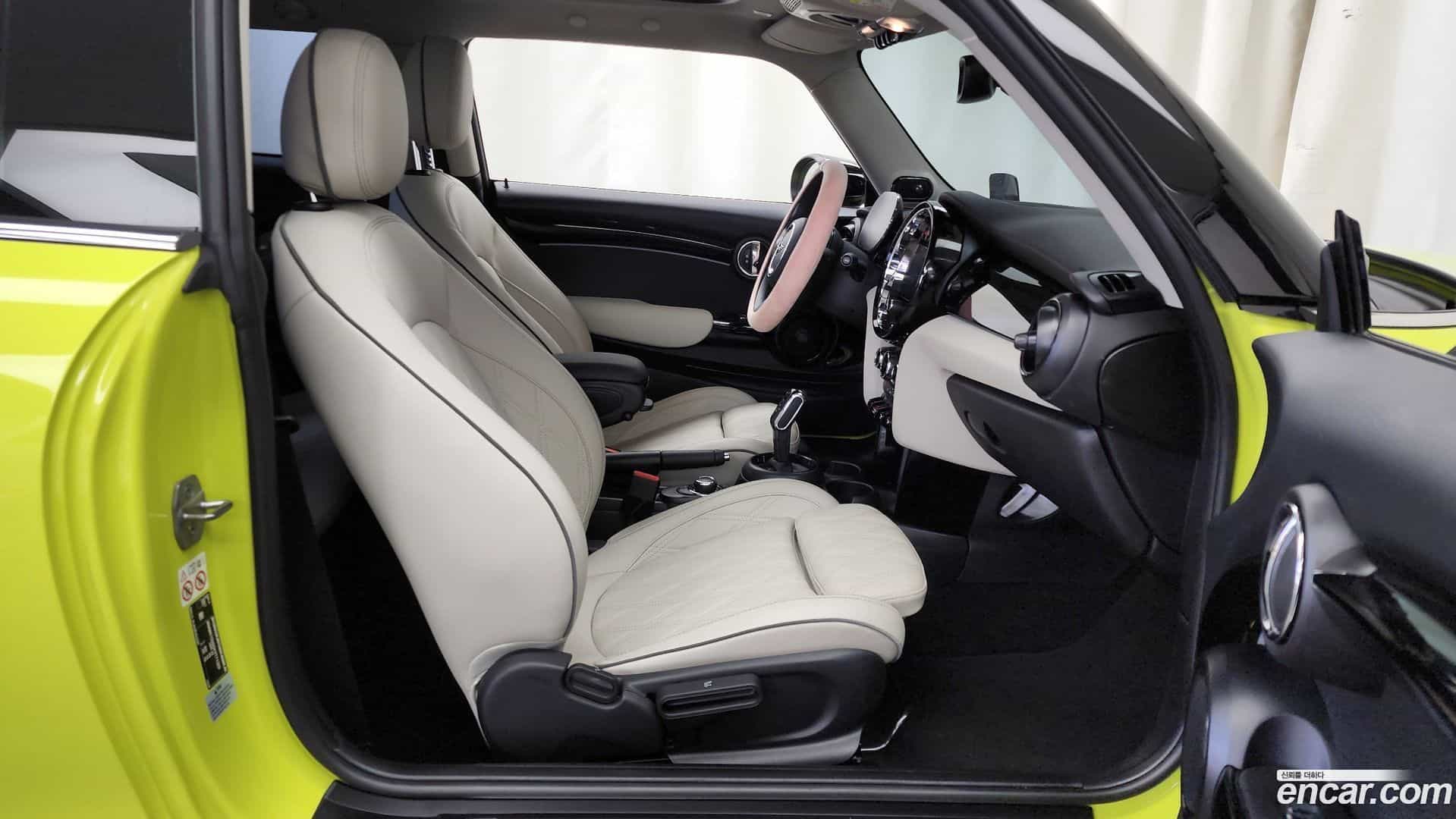 Cooper Mini 2023.2-OPTION-015