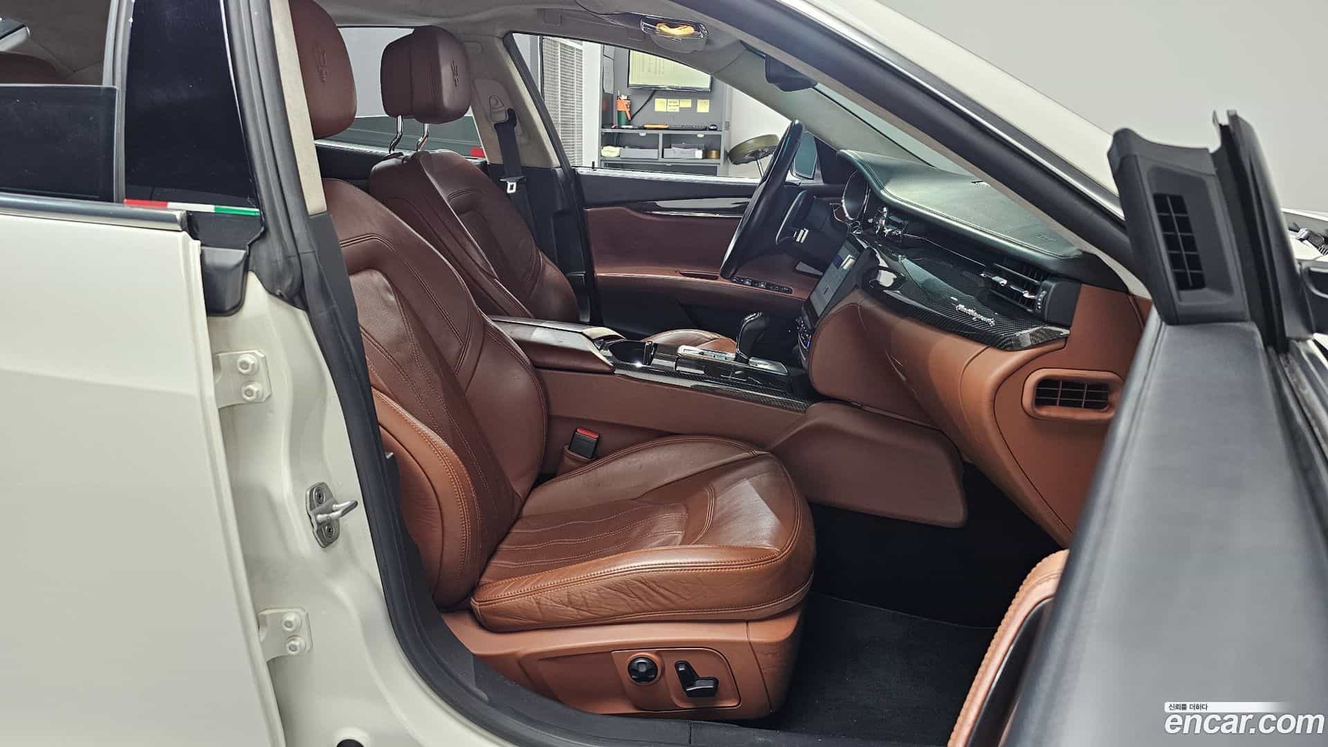 Quattroporte Maserati 2014.3-INNER-010