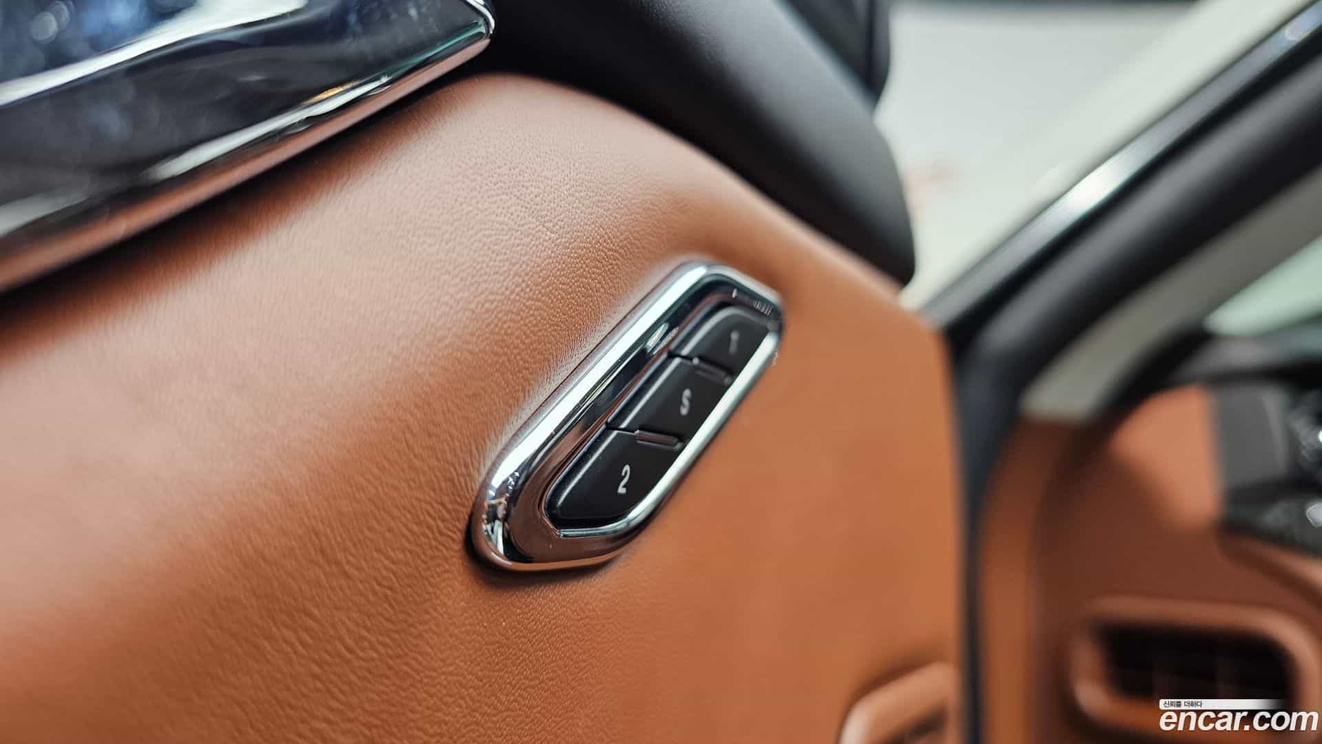 Quattroporte Maserati 2014.3-OPTION-023