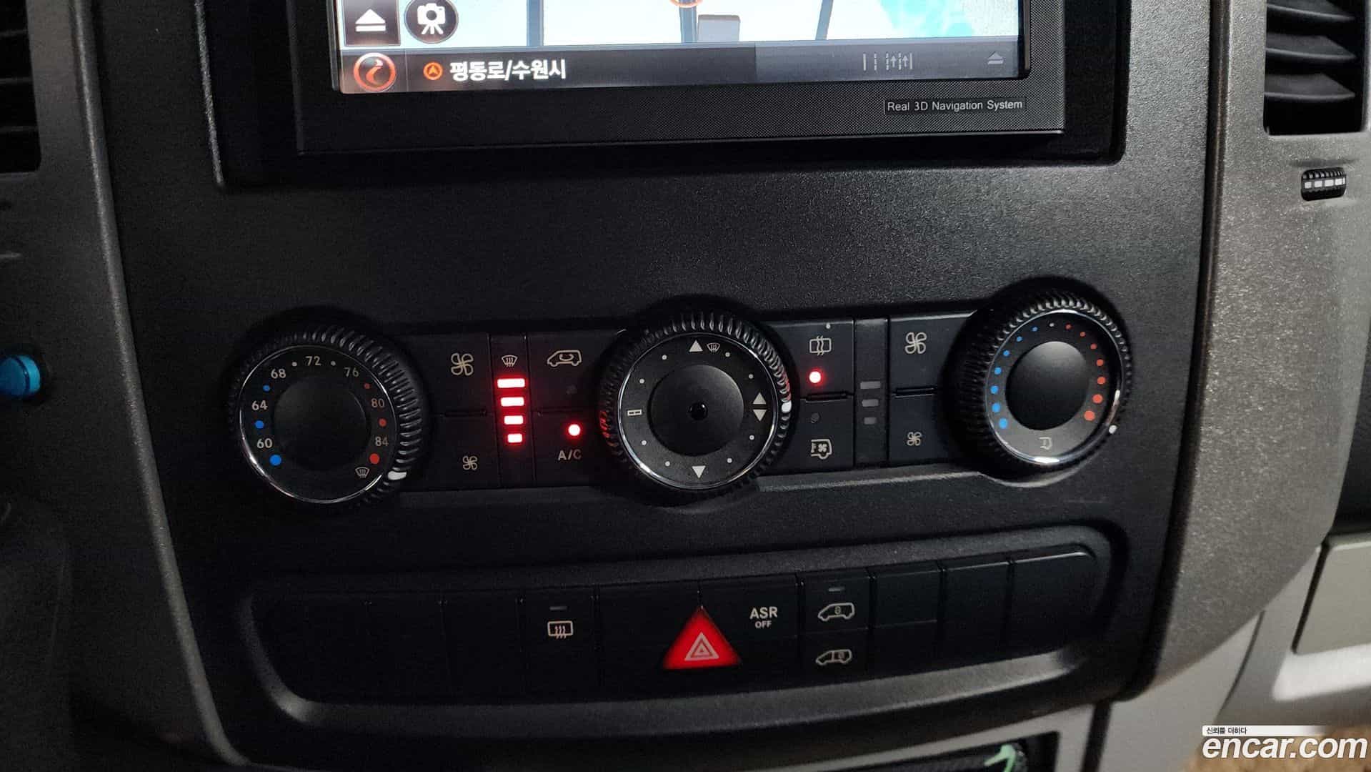 Sprinter Mercedes-Benz 2012.11-OPTION-022