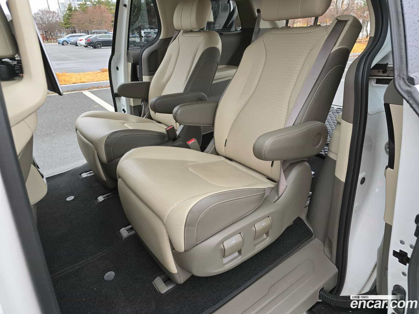 Canival Kia 2022.5-OPTION-017