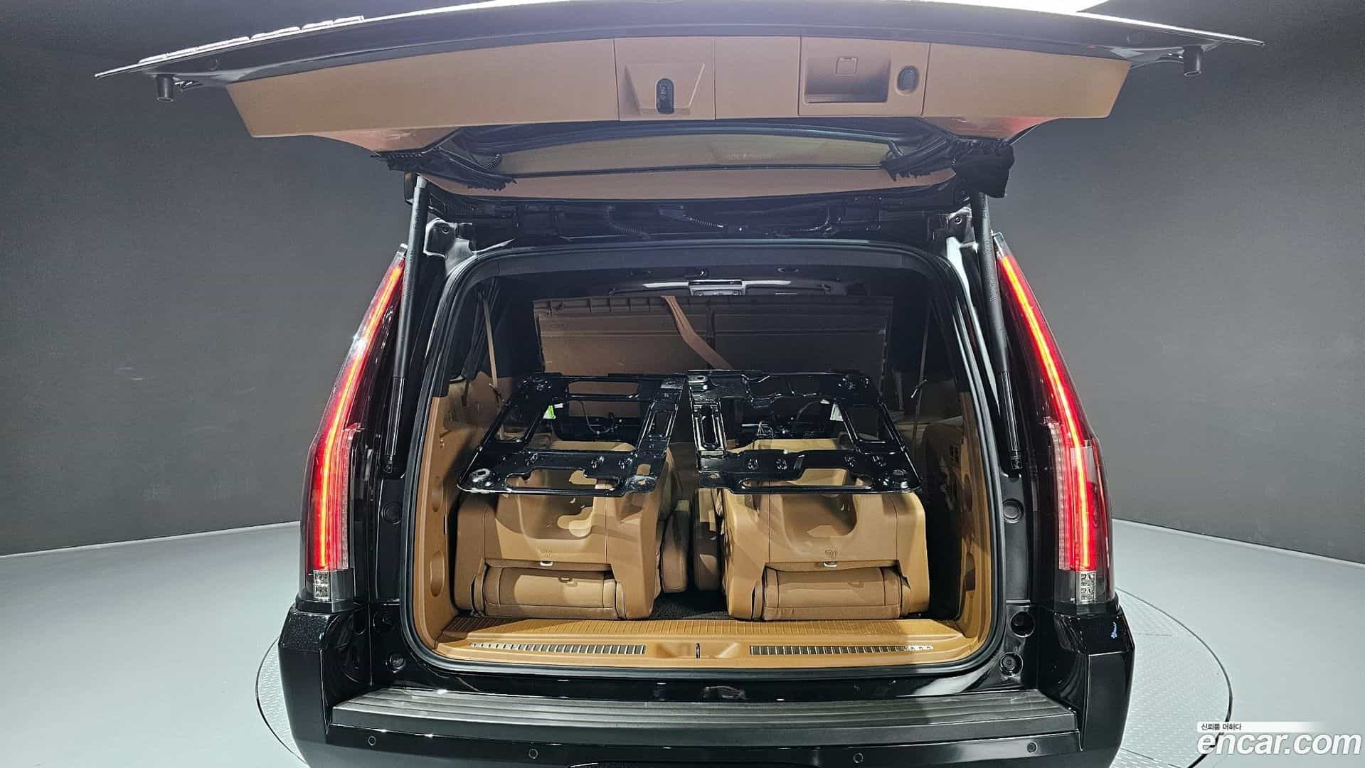 Escalade Cadillac 2017.1-OPTION-024