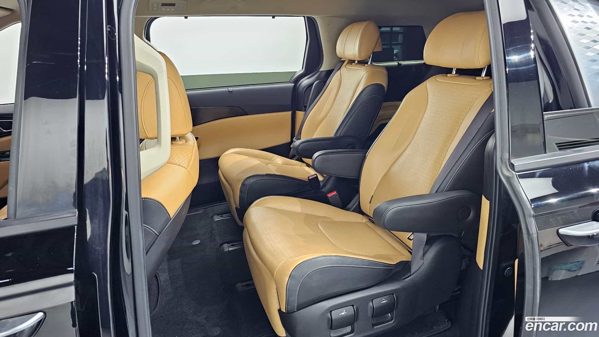 Canival Kia 2021.1-OPTION-016