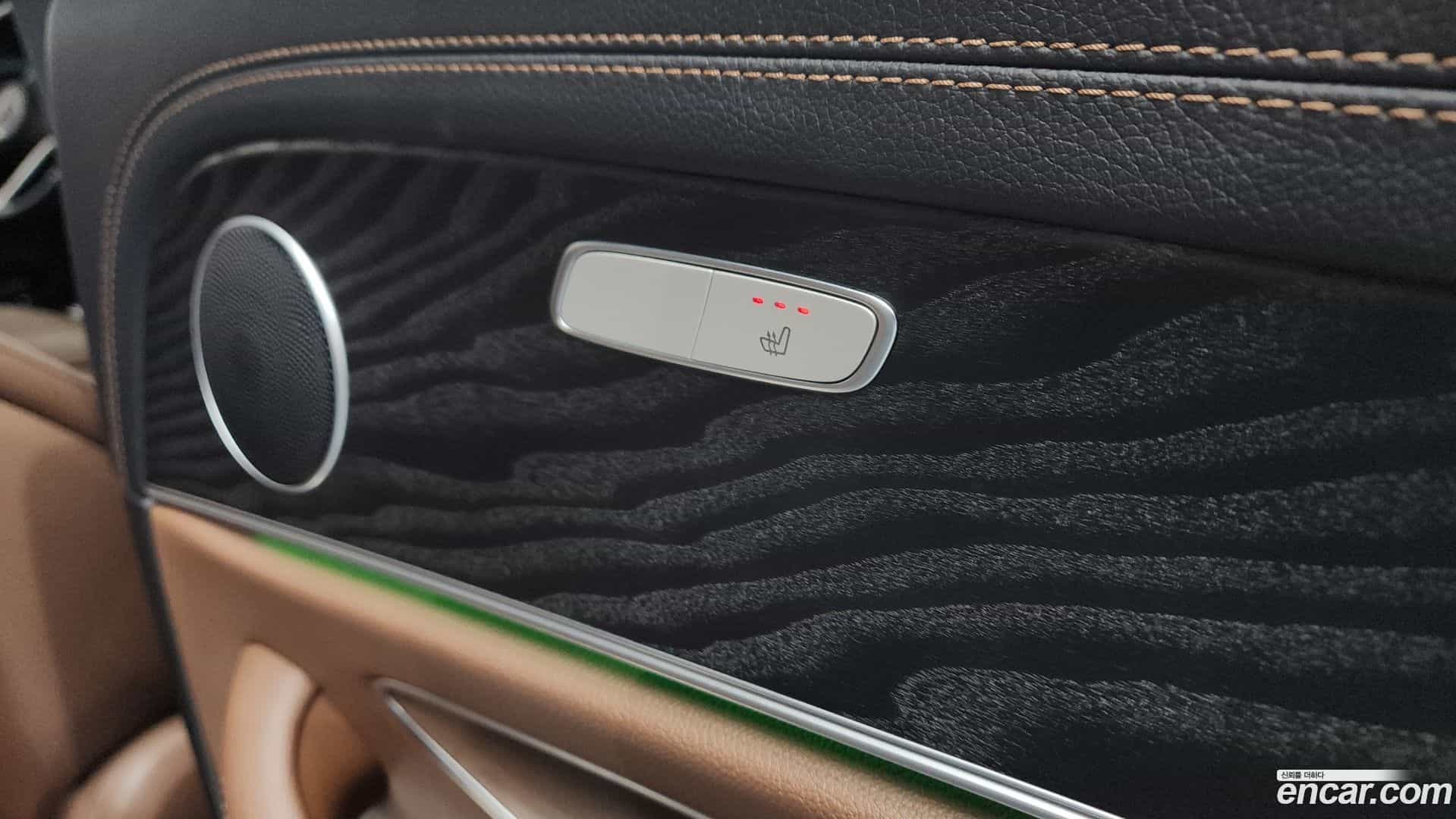 E-Class Mercedes-Benz 2022.9-OPTION-022