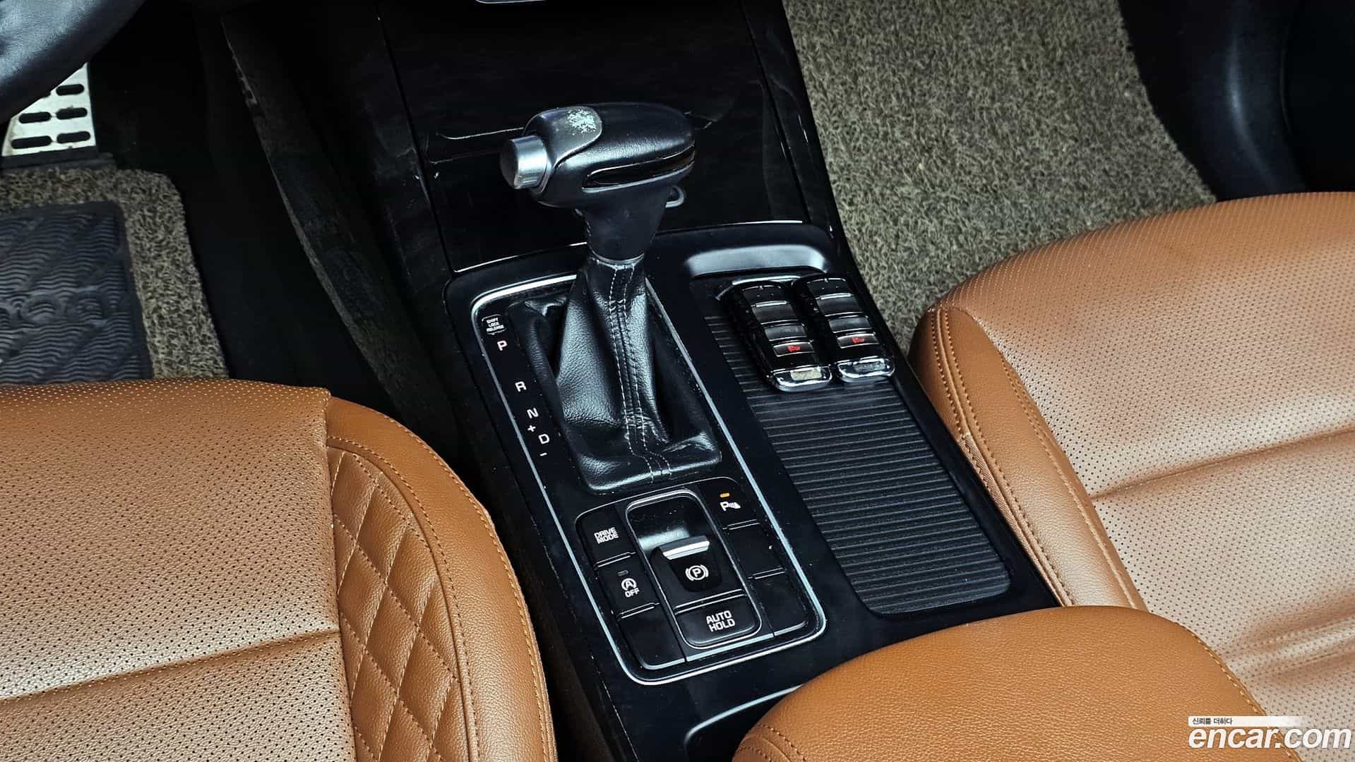 Sorento Kia 2019.1-INNER-009