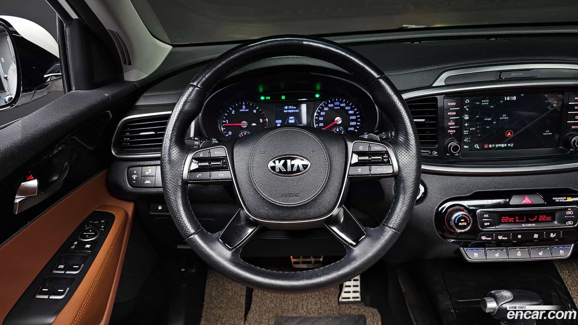 Sorento Kia 2019.1-OPTION-017