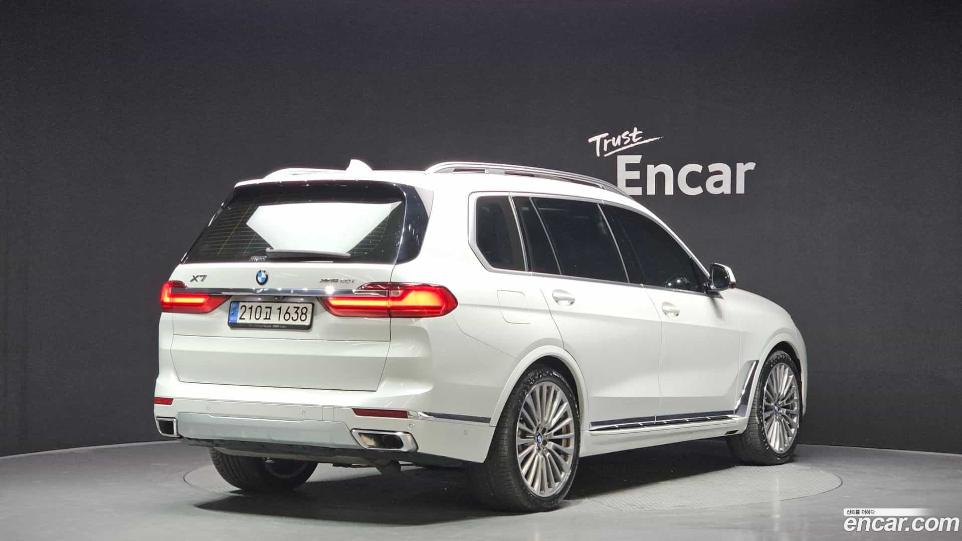 X7 BMW 2022.7-OUTER-002