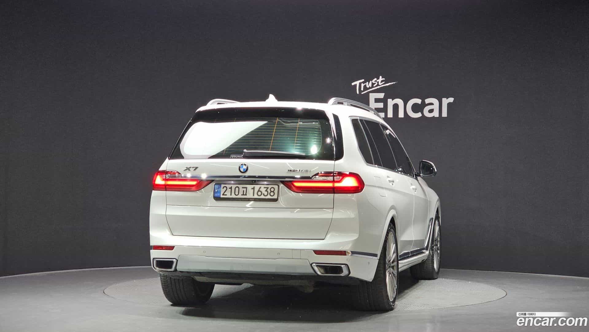 X7 BMW 2022.7-OUTER-004