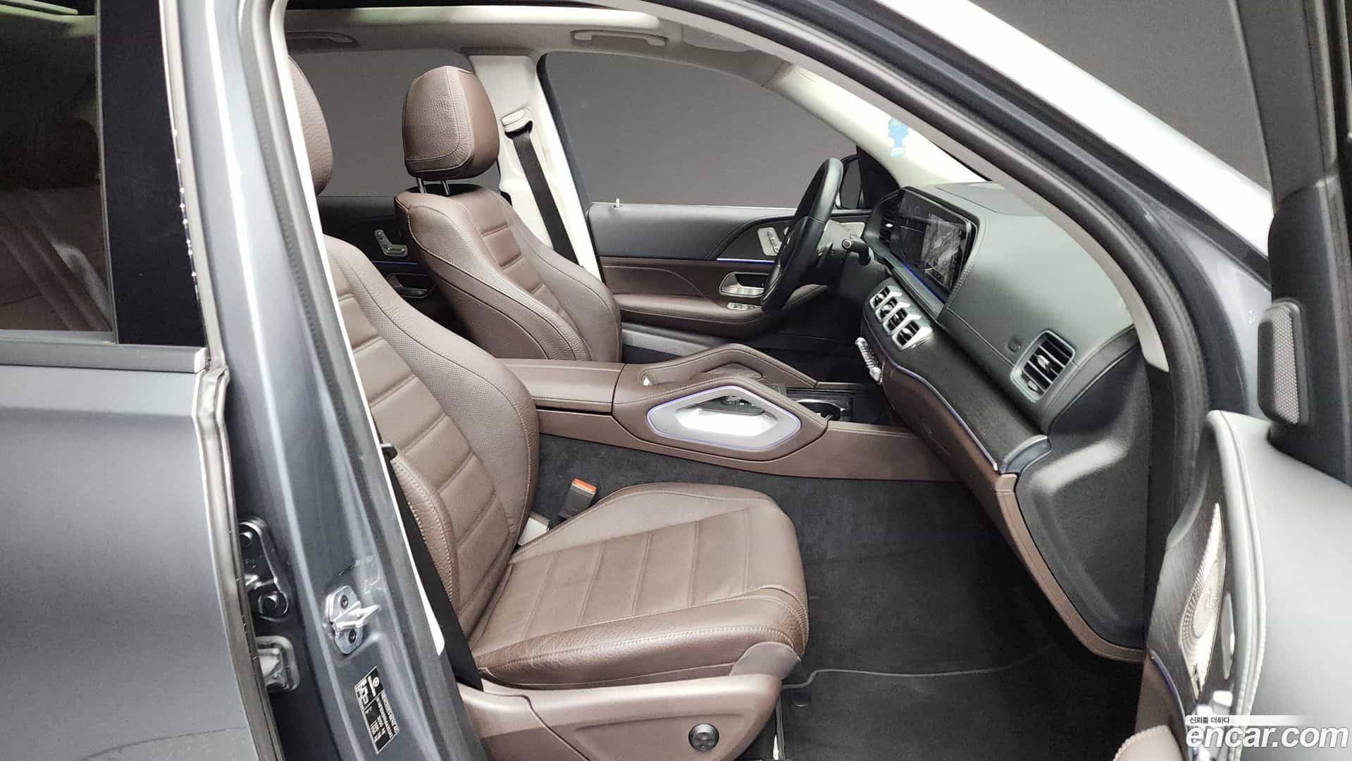 GLE-Class Mercedes-Benz 2022.2-OPTION-015