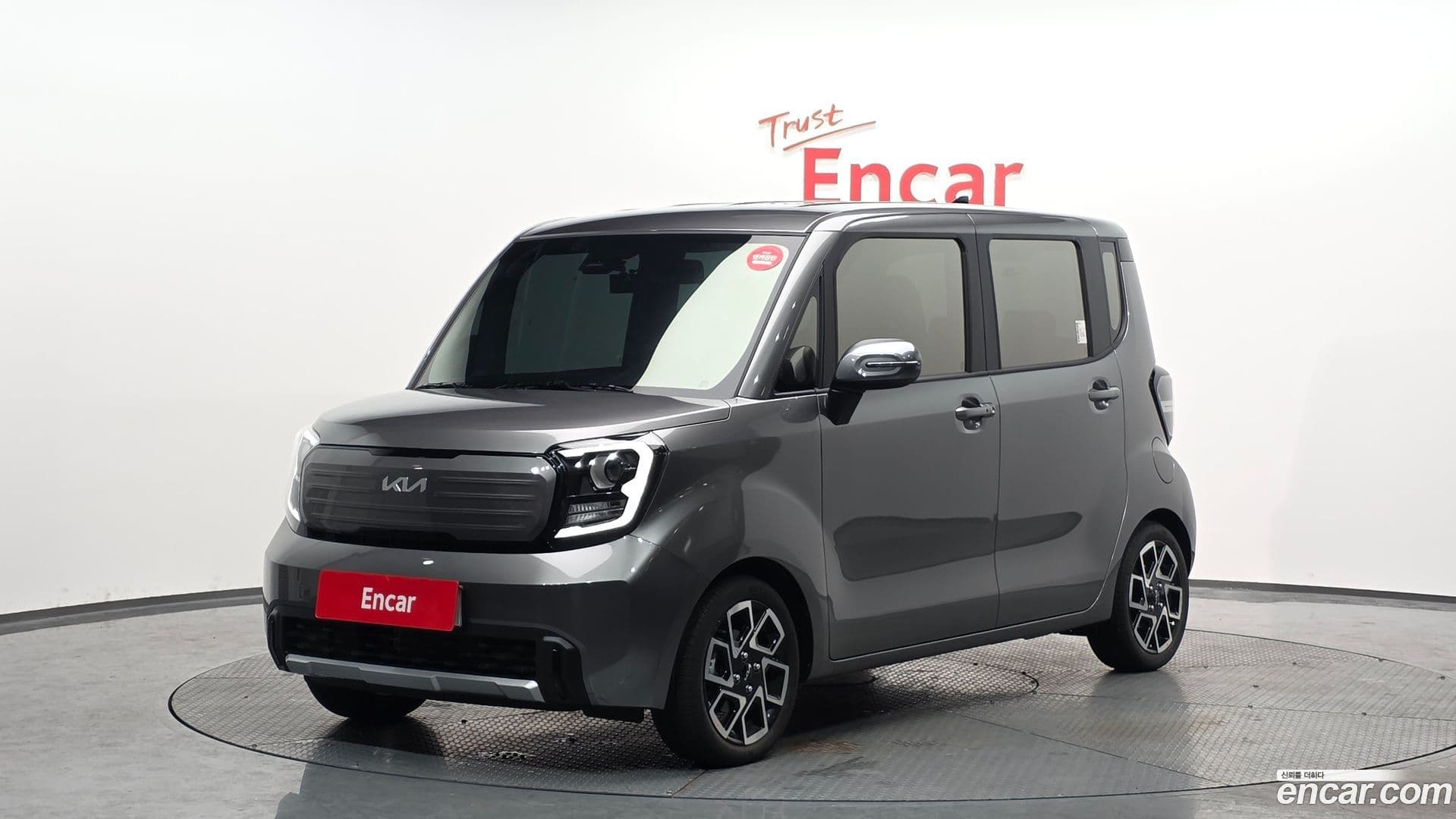 Main__Slider__Photo:RAY Kia 2025.3-0