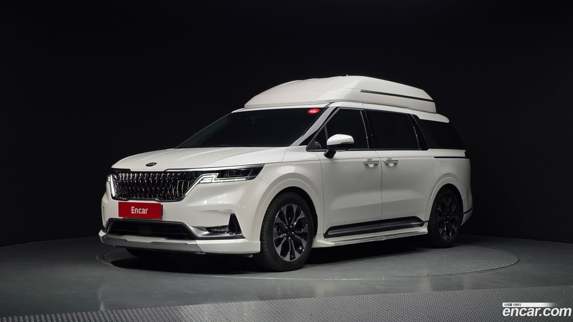 Main__Slider__Photo:Canival Kia 2021.2-0
