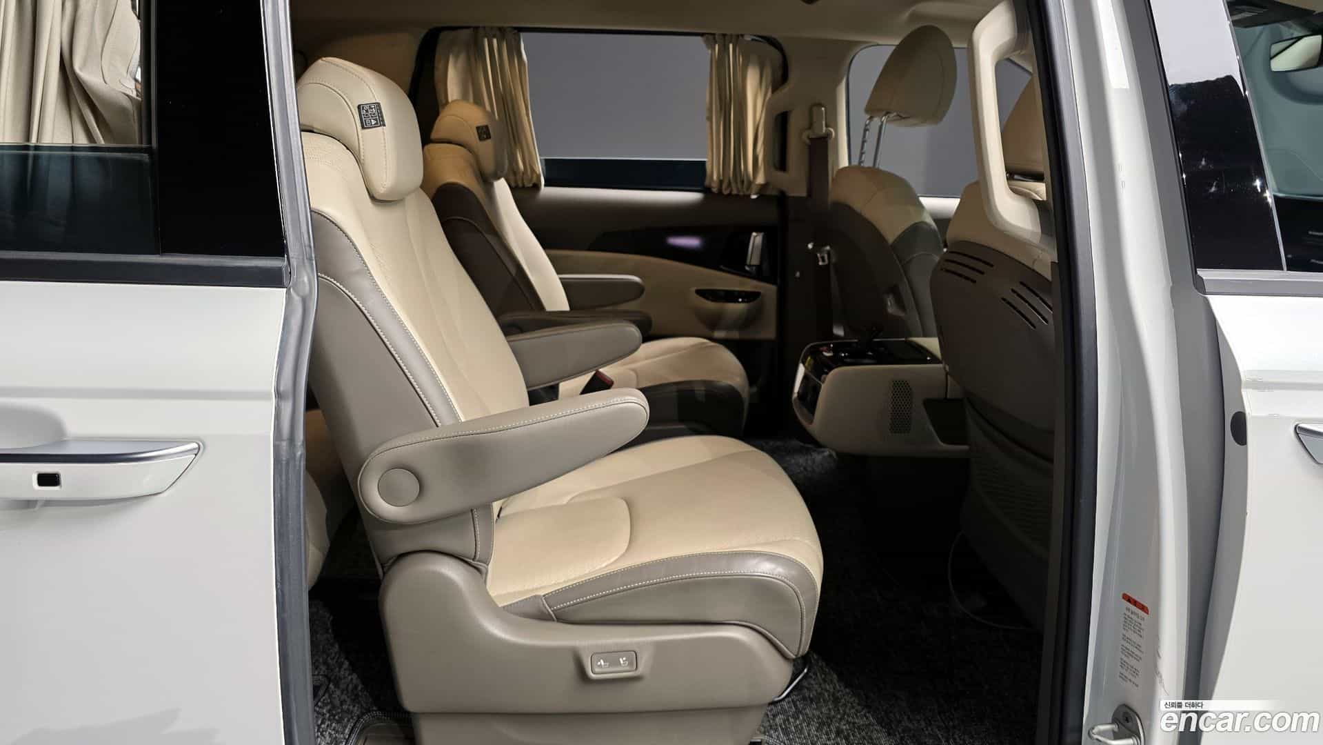 Canival Kia 2021.2-OPTION-016