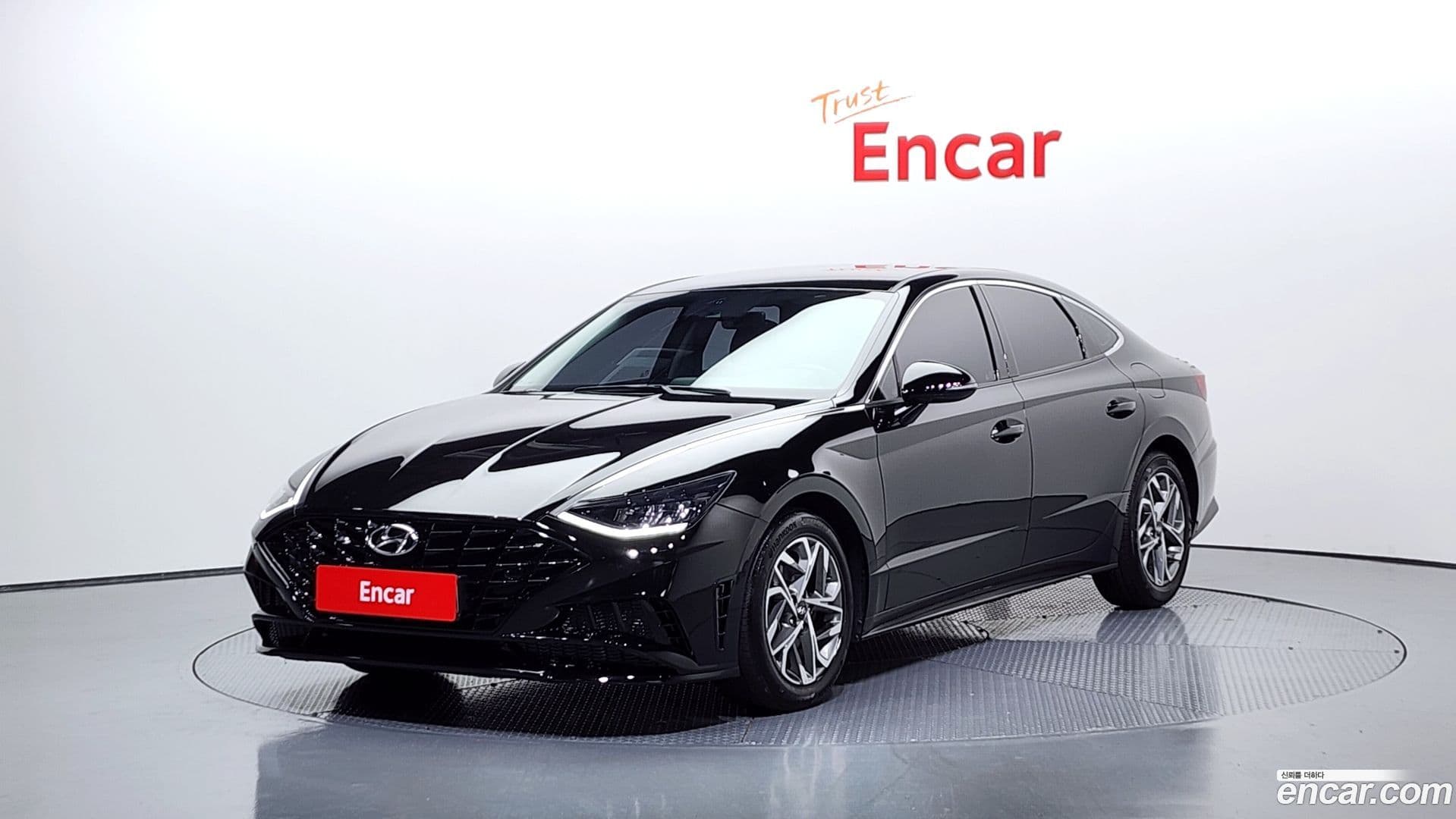 Main__Slider__Photo:Sonata Hyundai 2021.8-0