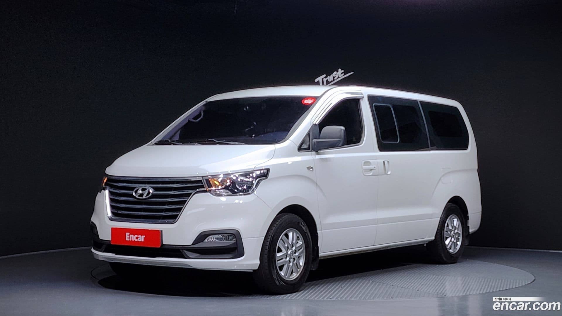 Main__Slider__Photo:Starex Hyundai 2019.2-0