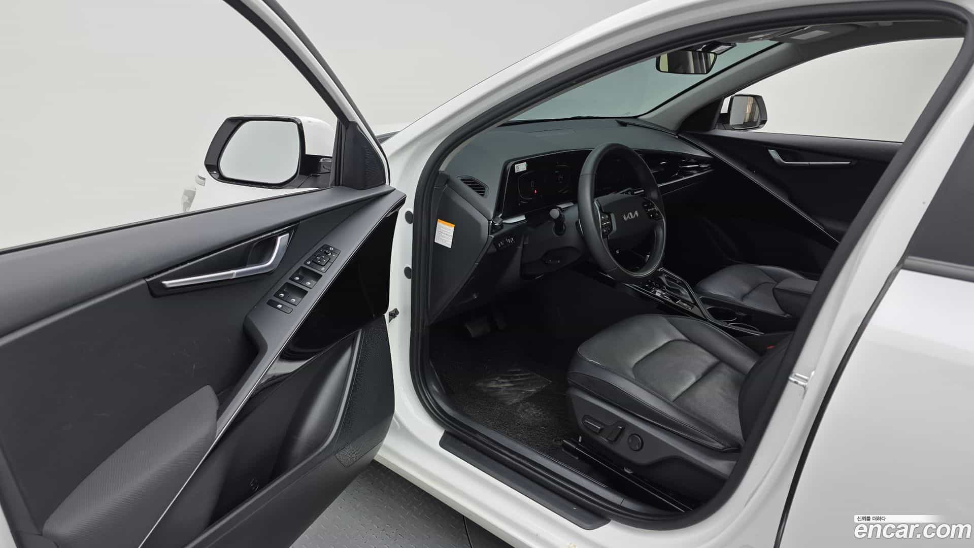Niro Kia 2022.4-INNER-010