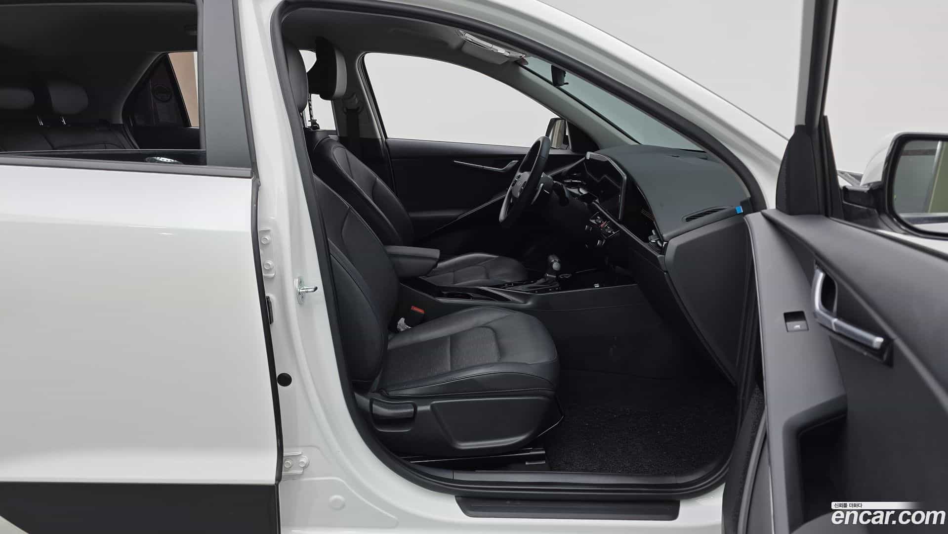 Niro Kia 2022.4-OPTION-015