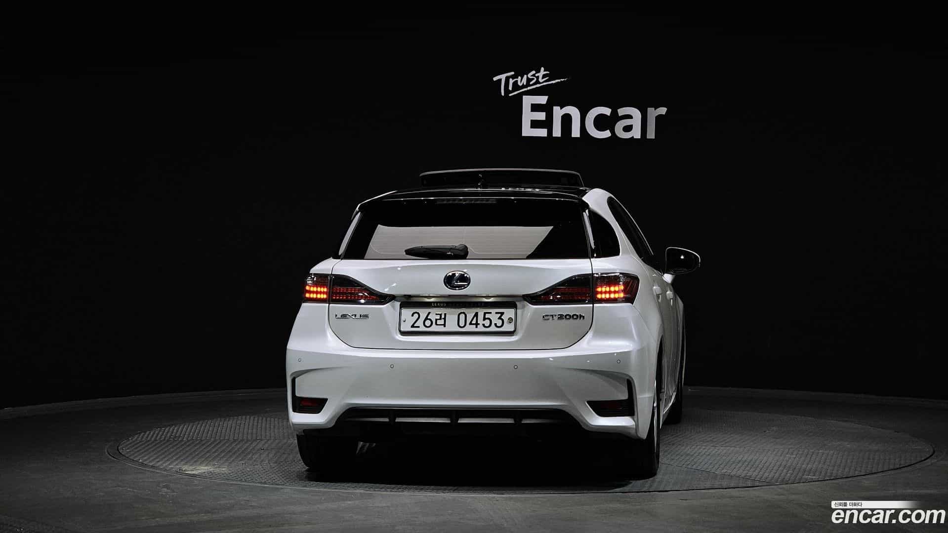 CT200h Lexus 2016.8-OUTER-004