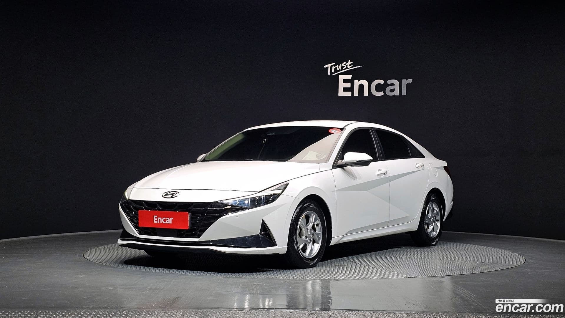 Main__Slider__Photo:AVANTE Hyundai 2021.7-0