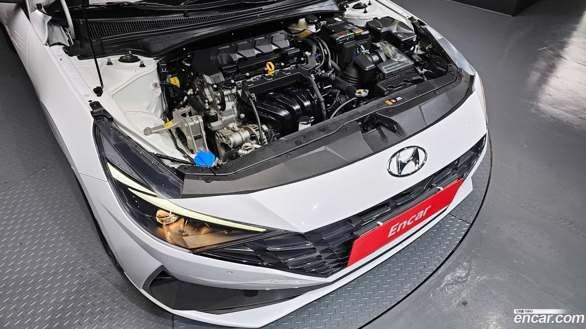 AVANTE Hyundai 2021.7-INNER-006