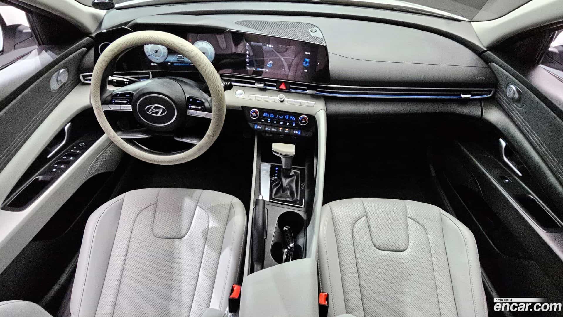 AVANTE Hyundai 2021.7-INNER-007