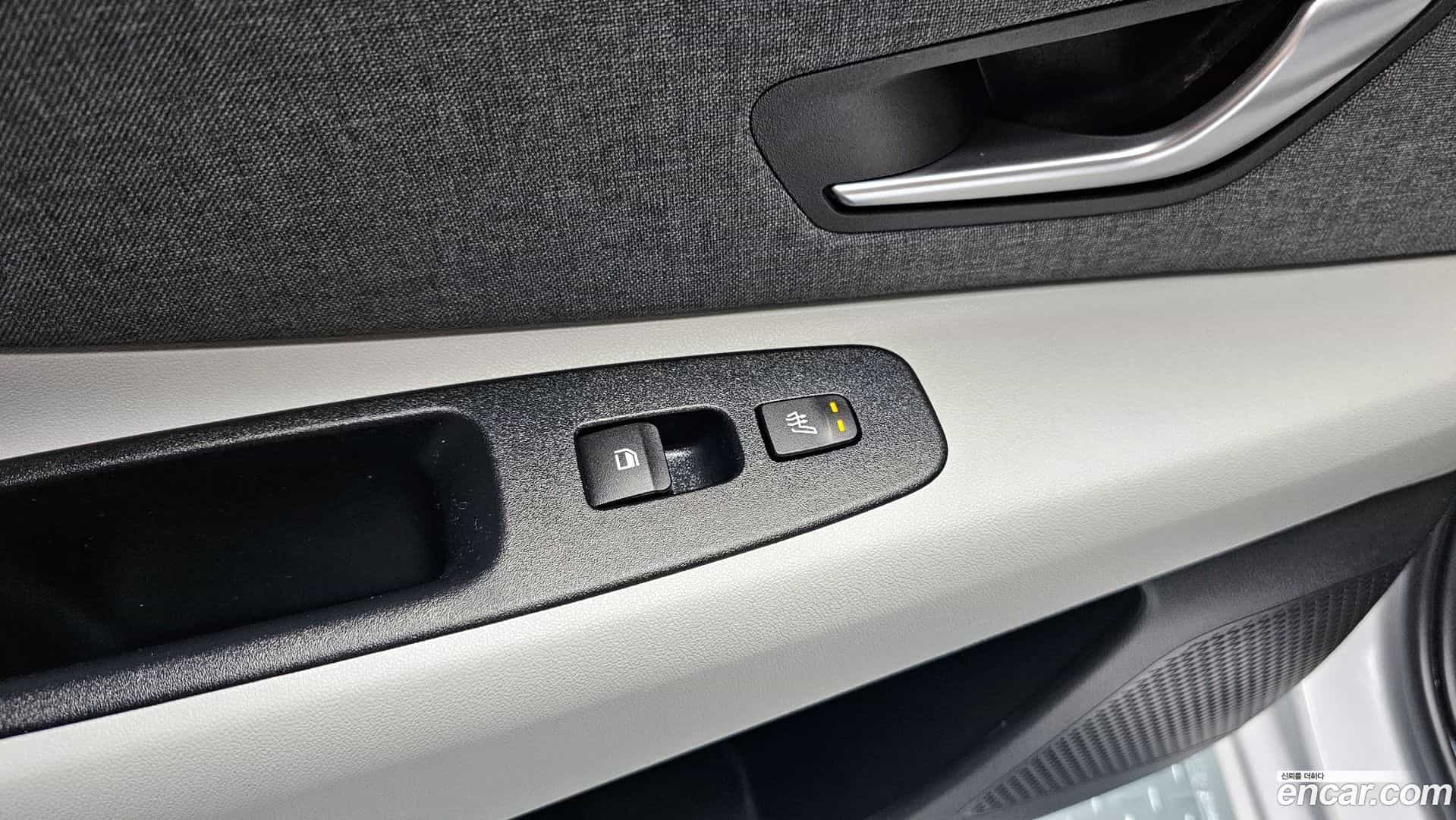 AVANTE Hyundai 2021.7-OPTION-023