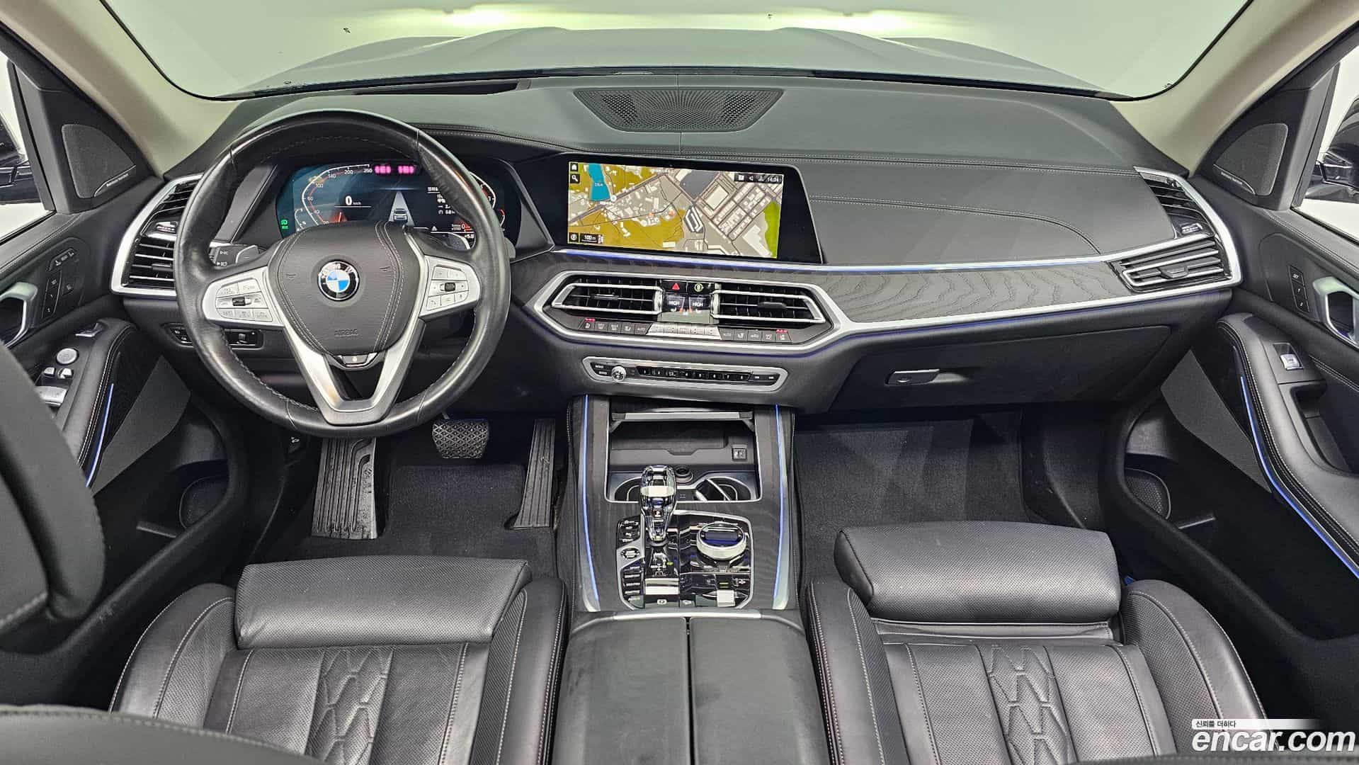 X7 BMW 2020.0-INNER-007