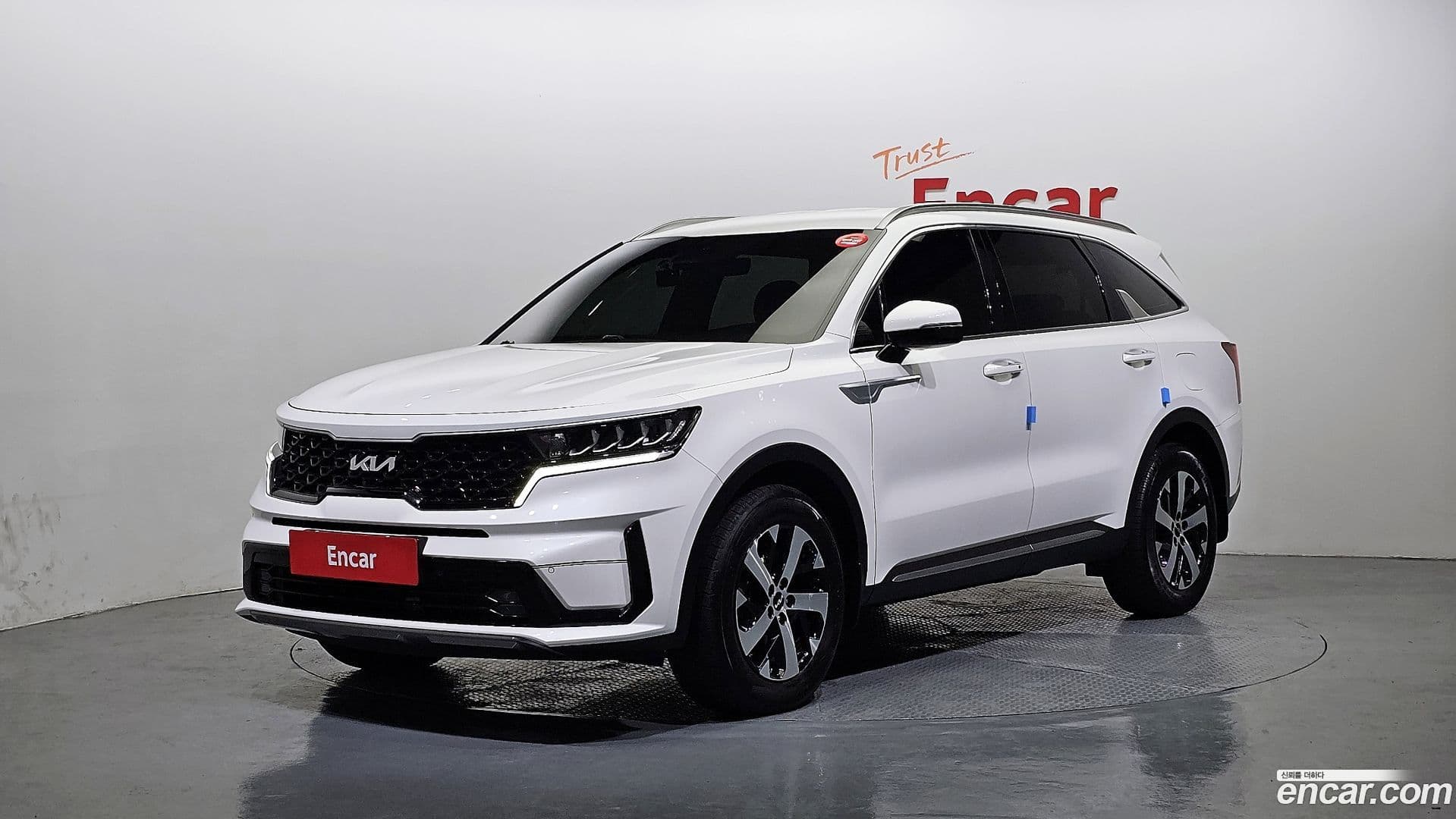 Main__Slider__Photo:Sorento Kia 2022.2-0