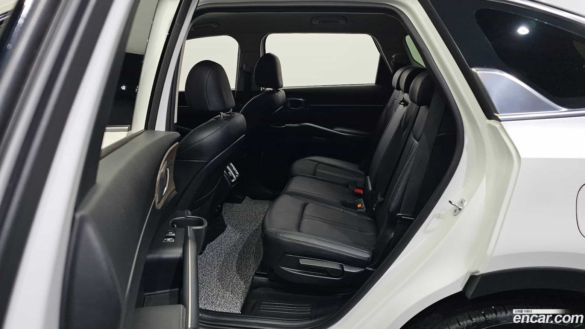 Sorento Kia 2022.2-OPTION-015