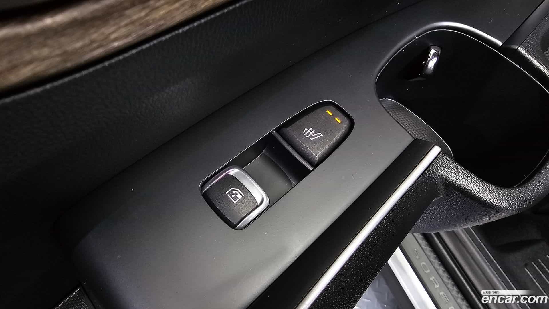 Sorento Kia 2022.2-OPTION-023