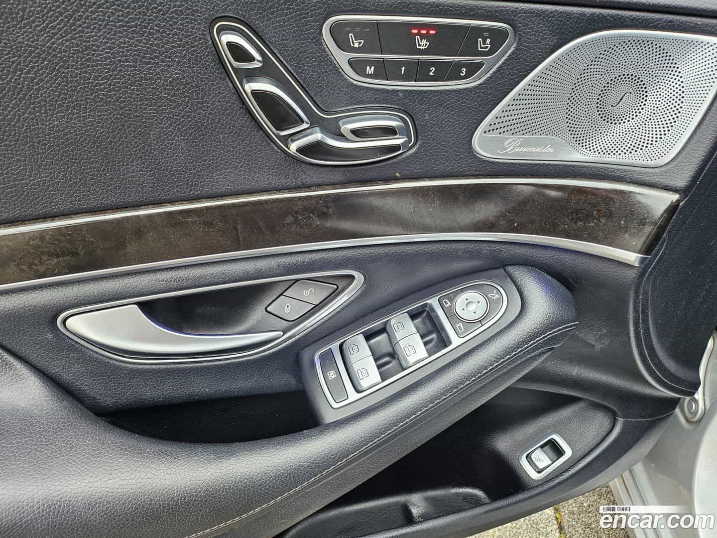 S-Class Mercedes-Benz 2015.6-OPTION-015