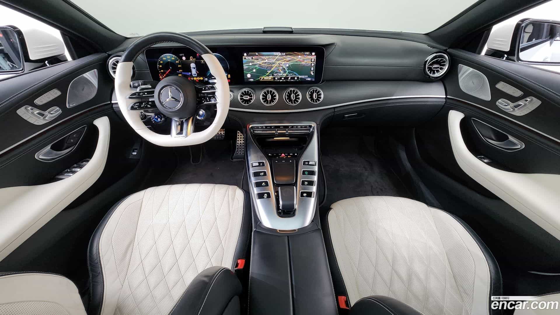 AMG GT Mercedes-Benz 2022.7-INNER-007